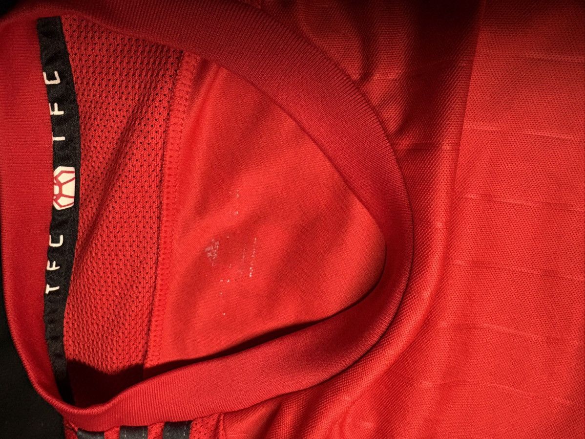 Other Toronto FC jersey Size US M / EU 48-50 / 2 - 3 Thumbnail