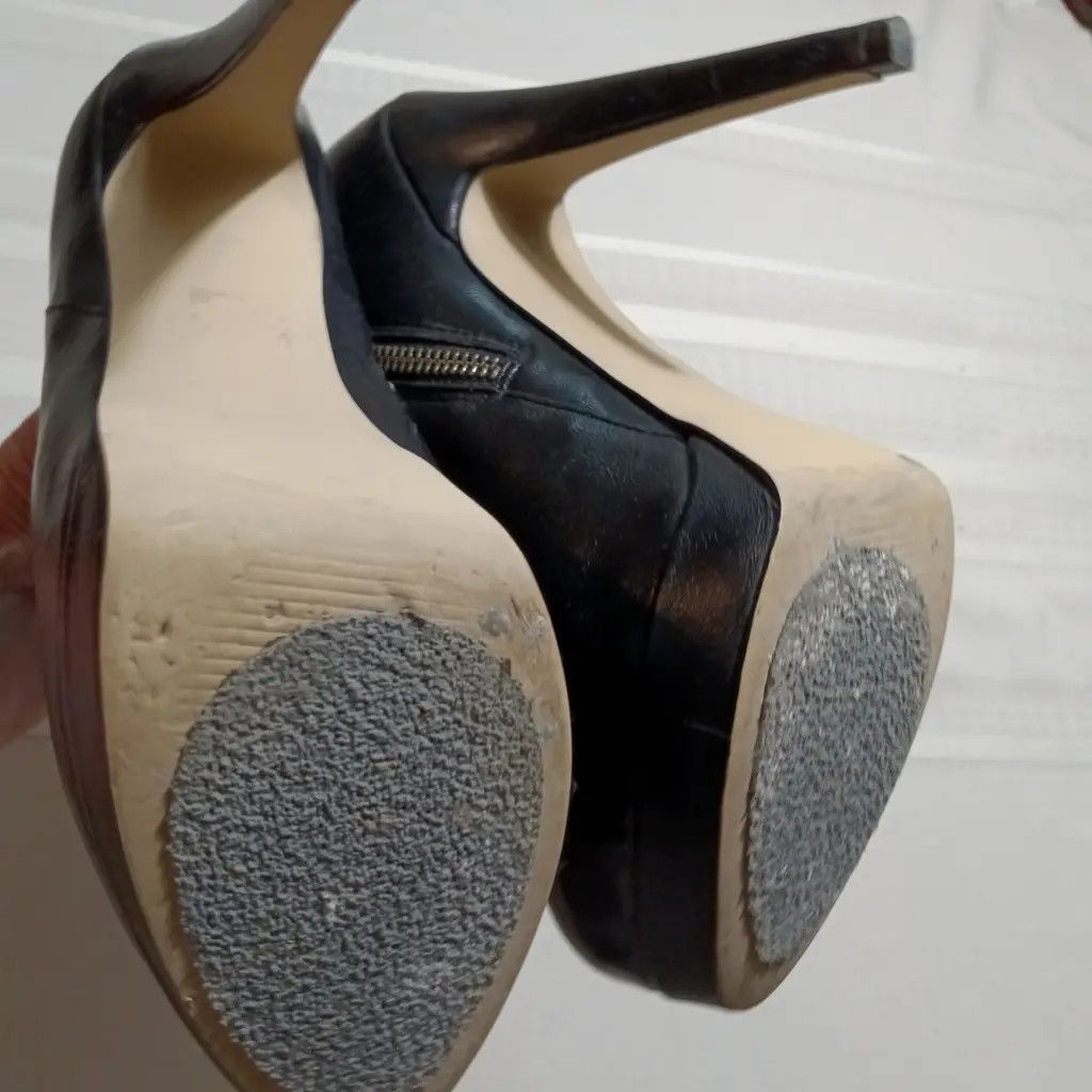 Boston Proper Boston Proper Leather Ankle Boots - Size 6 US Size US 6 / IT 36 - 9 Thumbnail