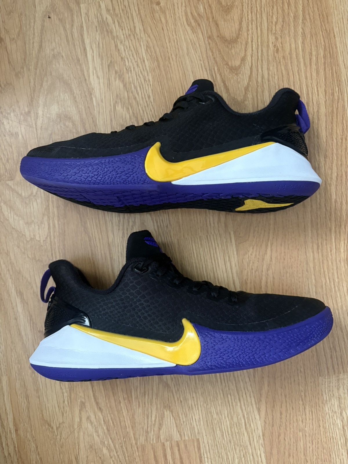 Nike Nike Kobe Mamba Focus Lakers Size US 6.5 / EU 39-40 - 2 Thumbnail