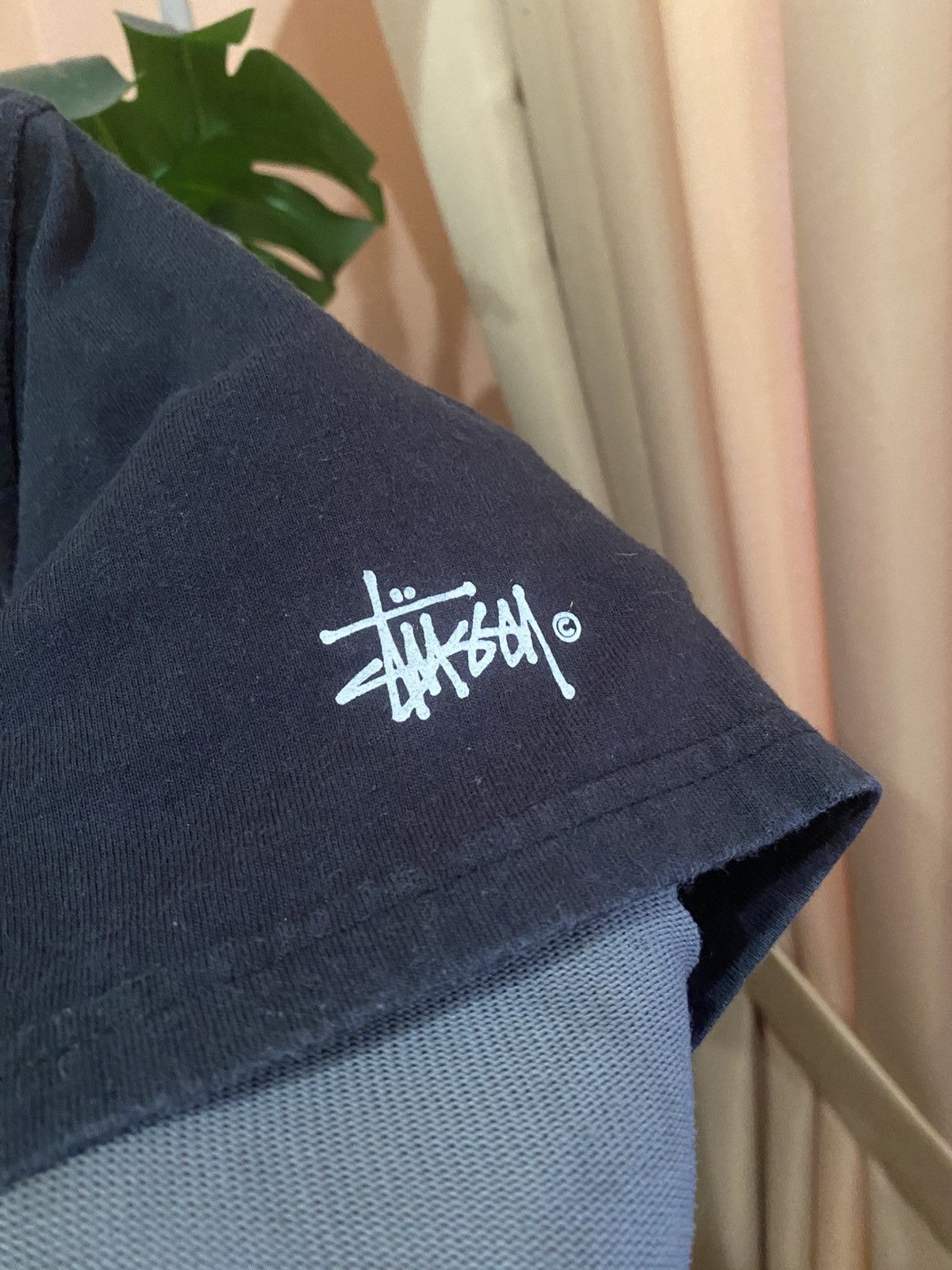 Stussy Vintage Stüssy The Lion and The Tribe Graphic Rasta Tee Size US M / EU 48-50 / 2 - 6 Thumbnail