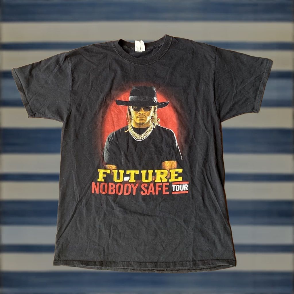 Fruit Of The Loom VINTAGE Future Nobody Safe 2017 Tour T-Shirt Large Double Sided Hip Hop Mens T-Shirt Black Cotton Fruit of the Loom Classic Crew Neck Short Sleeve Size US L / EU 52-54 / 3 - 1 Thumbnail