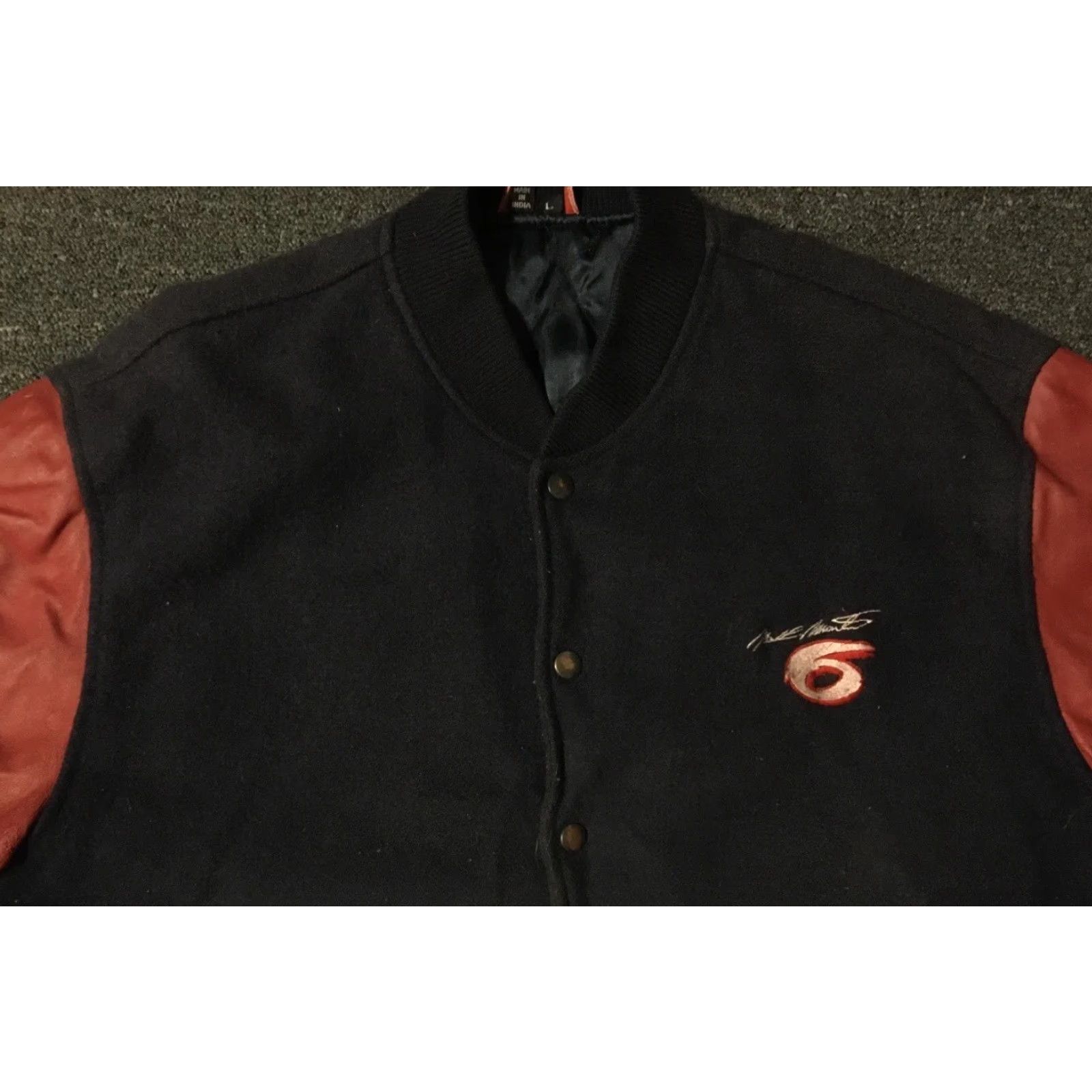 NASCAR VINTAGE Mark Martin #6 Valvoline Racing Faded NASCAR Bomber Jacket M Red/Blue Men’s 90s Grunge Driving Racing Size US M / EU 48-50 / 2 - 5 Thumbnail