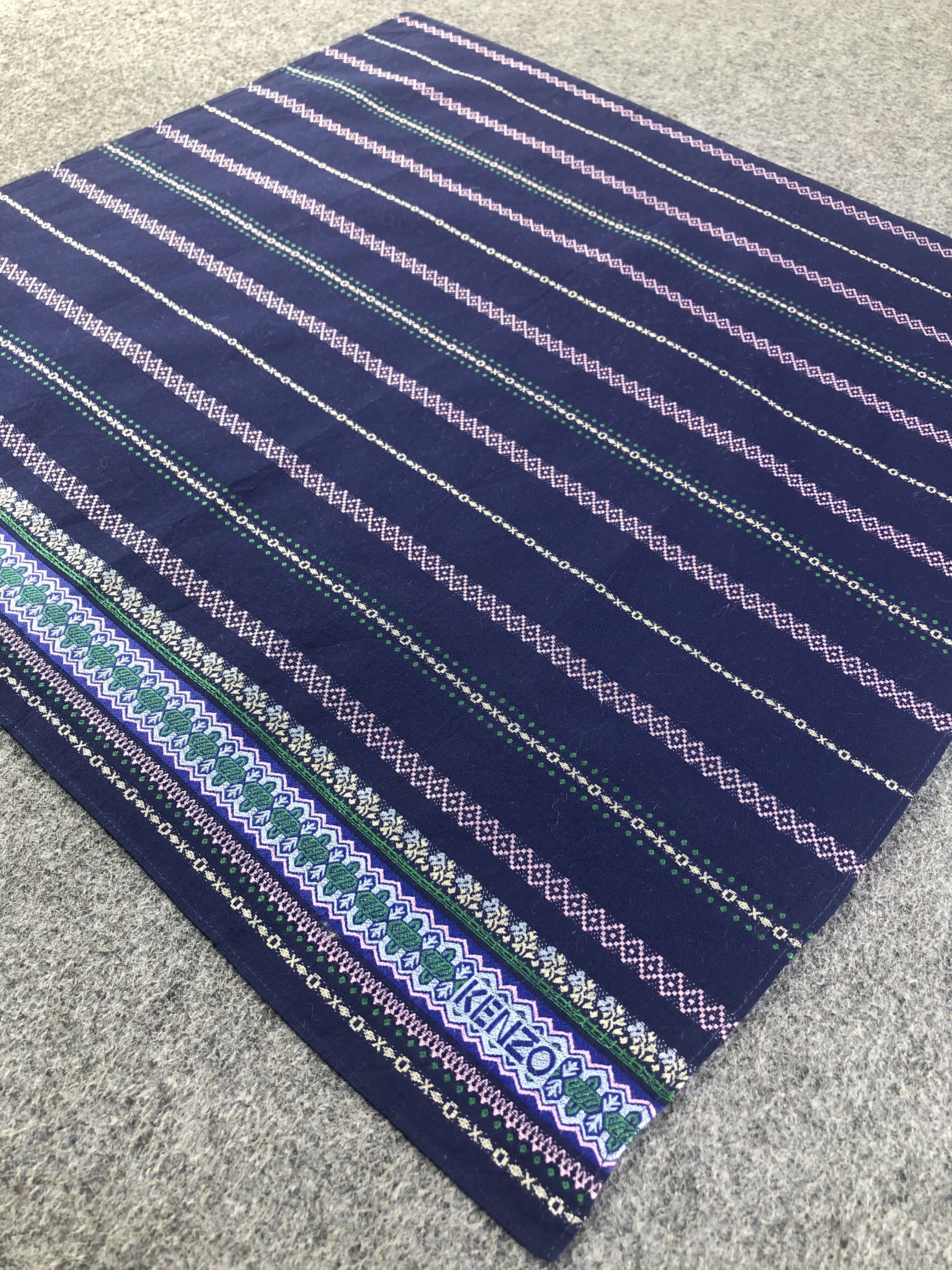 Kenzo Kenzo Handkerchief / Bandana / Neckerchief Size ONE SIZE - 4 Thumbnail