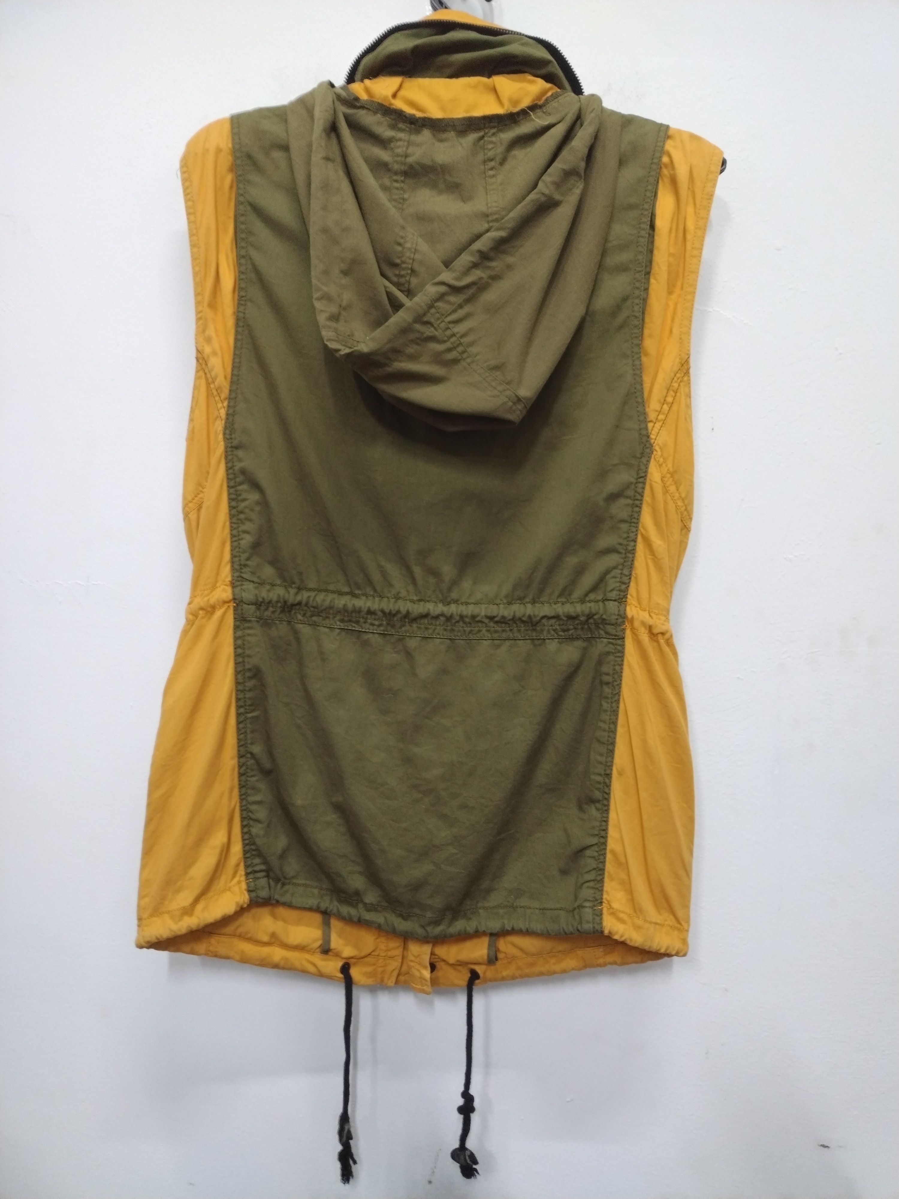 Vintage NICE DESIGN UTILITY EUROPEAN RAW CASUAL VEST HOODIE Size US M / EU 48-50 / 2 - 2 Thumbnail