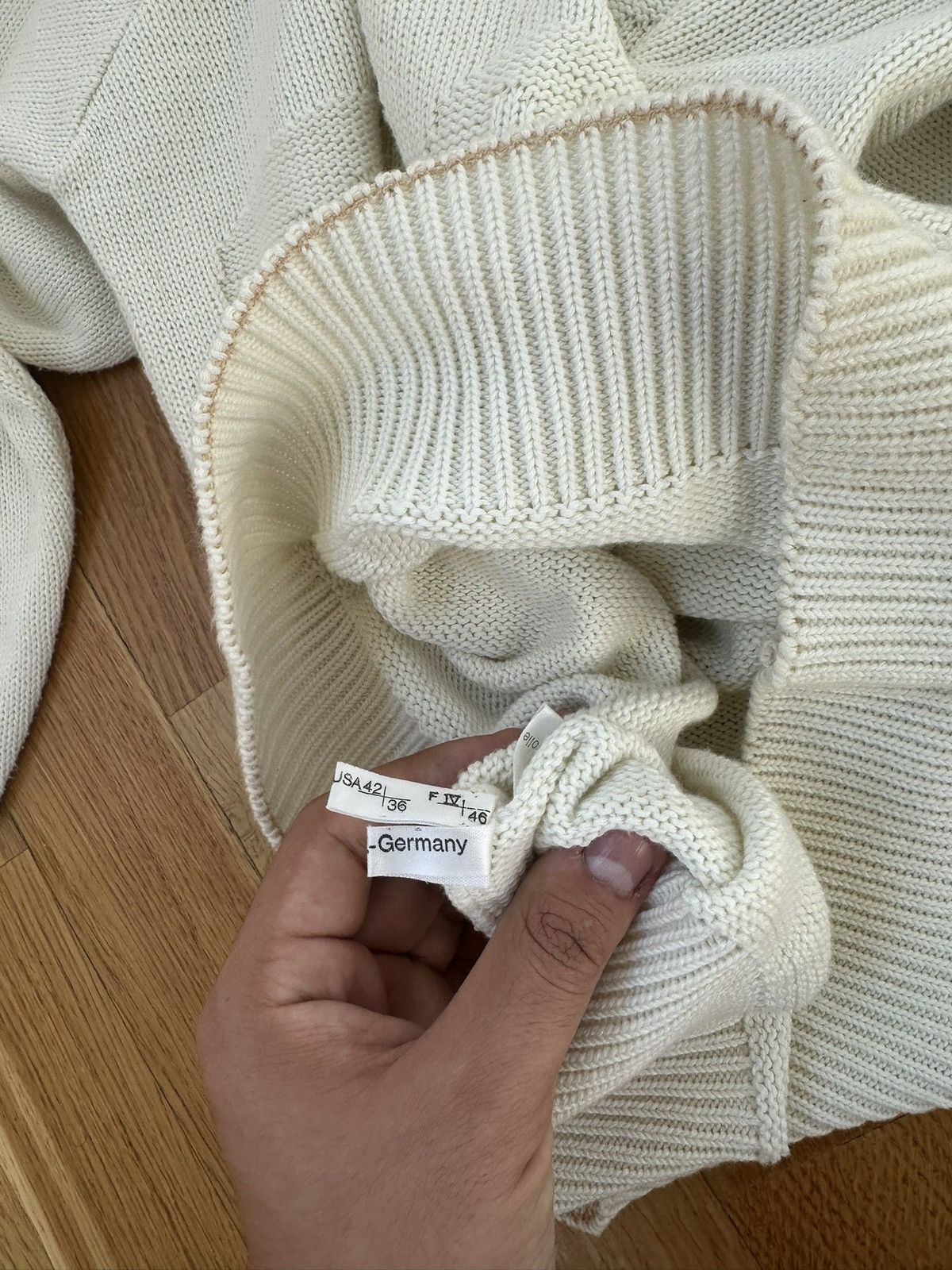 Hugo Boss 90’s West Germany Hugo Boss Knit Sweater Sea Accents Size US L / EU 52-54 / 3 - 16 Thumbnail