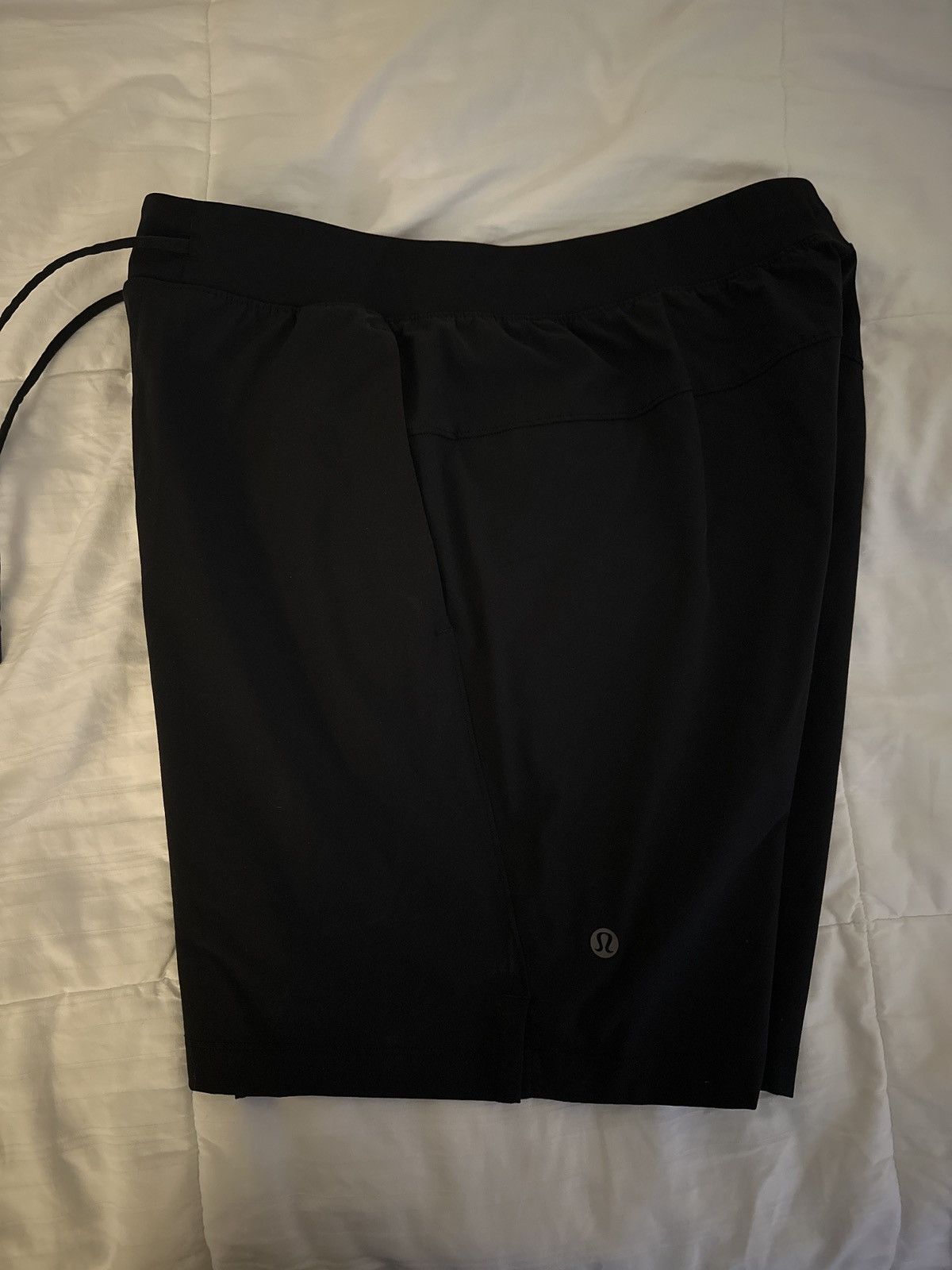 Lululemon Lululemon The Linerless 7in Athletic Shorts Size S Size US 29 - 1 Thumbnail