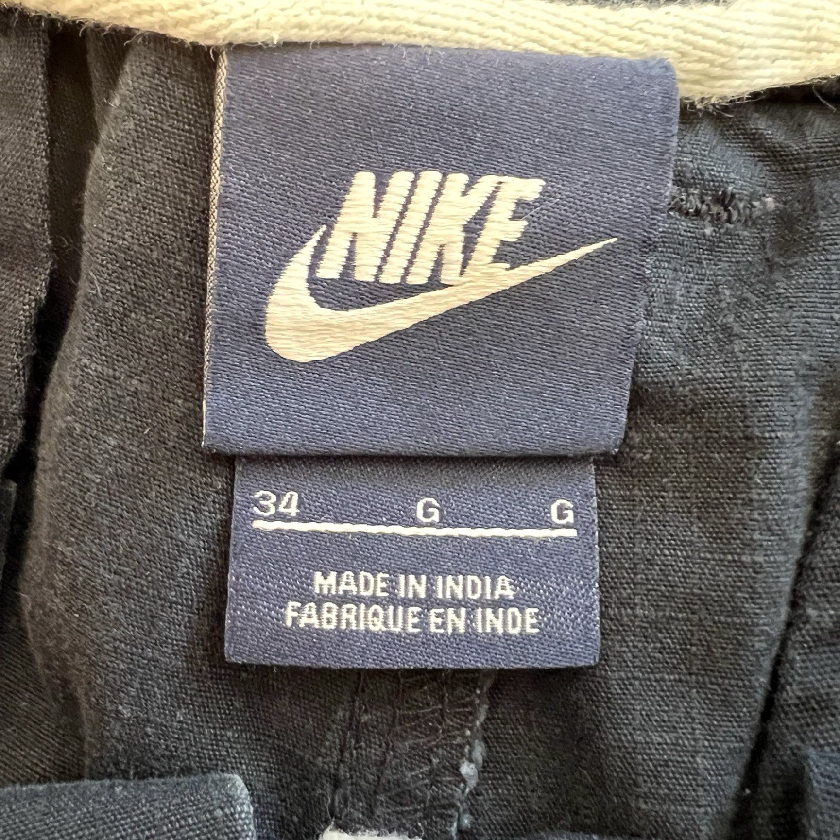 Nike Nike Cargo Shorts Tactical Zip Pocket Hiking Mens Size 34 Navy Blue Cargo Pocket Cotton Flat Front Summer 90s? Size US 34 / EU 50 - 4 Thumbnail