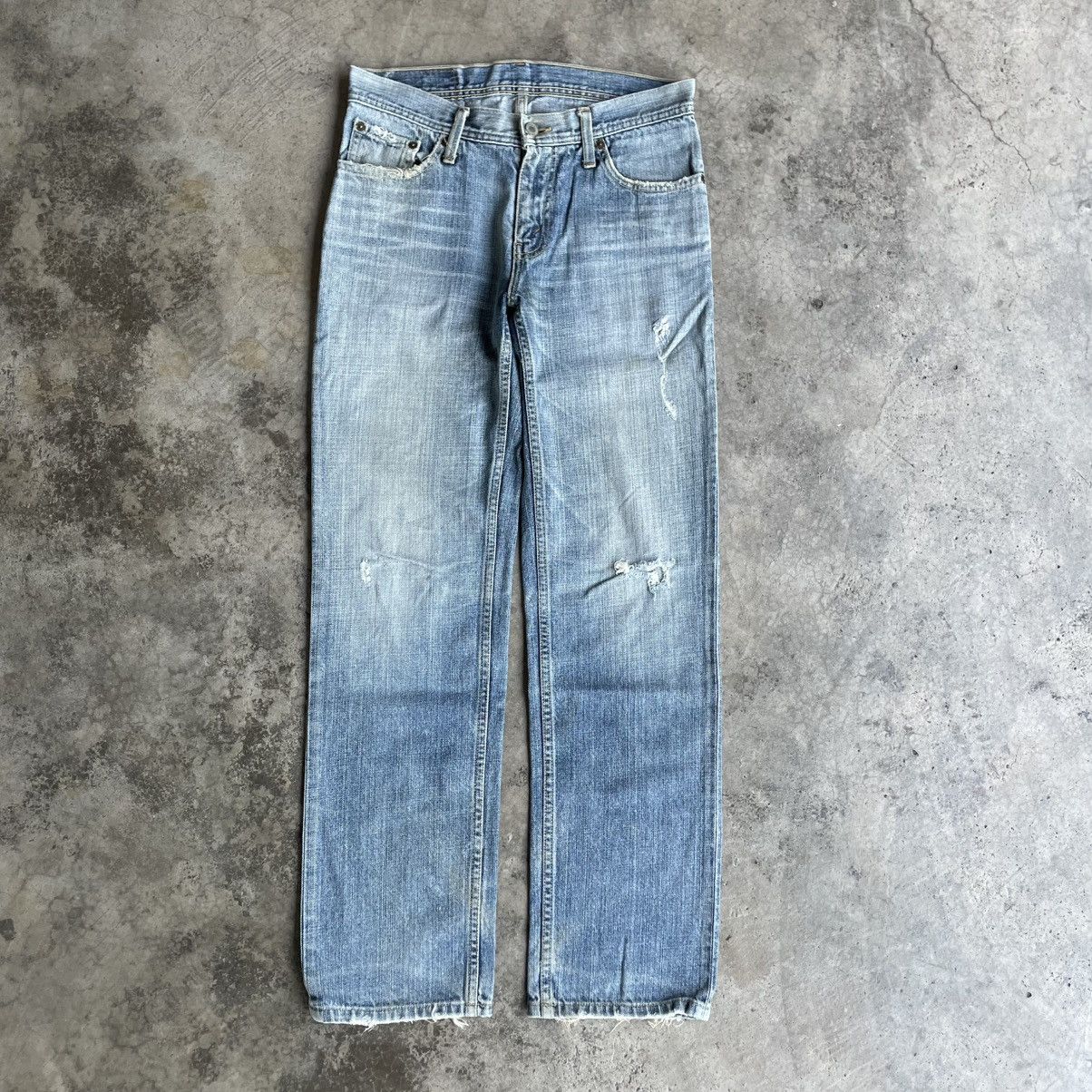 Levi's Vintage Clothing 🔥Vintage Levis Stoned Washed Ripped Distress Denim Jeans Size US 31 - 1 Thumbnail