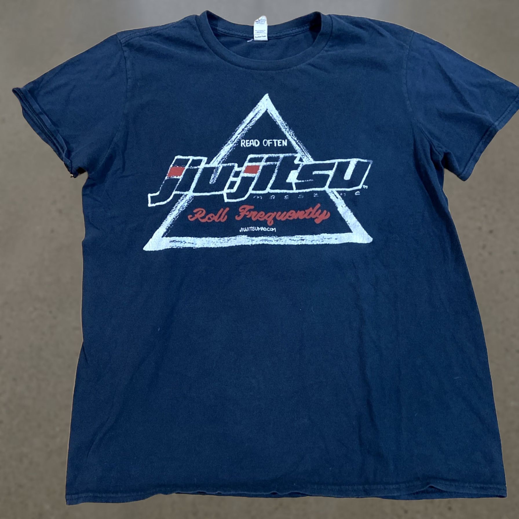 Anvil VINTAGE Anvil T-Shirt UFC MMA BJJ Jiujitsumag Short Sleeve Crew Neck 80s Martial Arts Combat Sports Jiu Jitsu Black M Unisex Adults Size US M / EU 48-50 / 2 - 1 Thumbnail