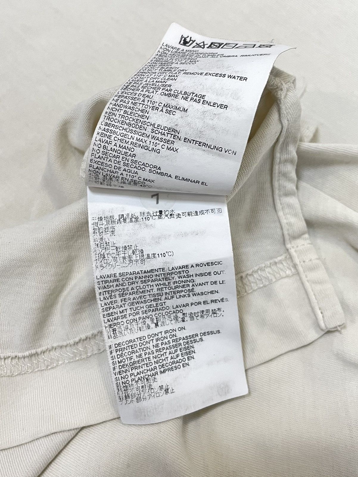 Vivienne Westwood Vivienne Westwood Organic Cotton T-Shirt – Size L – Cream Size US L / EU 52-54 / 3 - 13 Thumbnail
