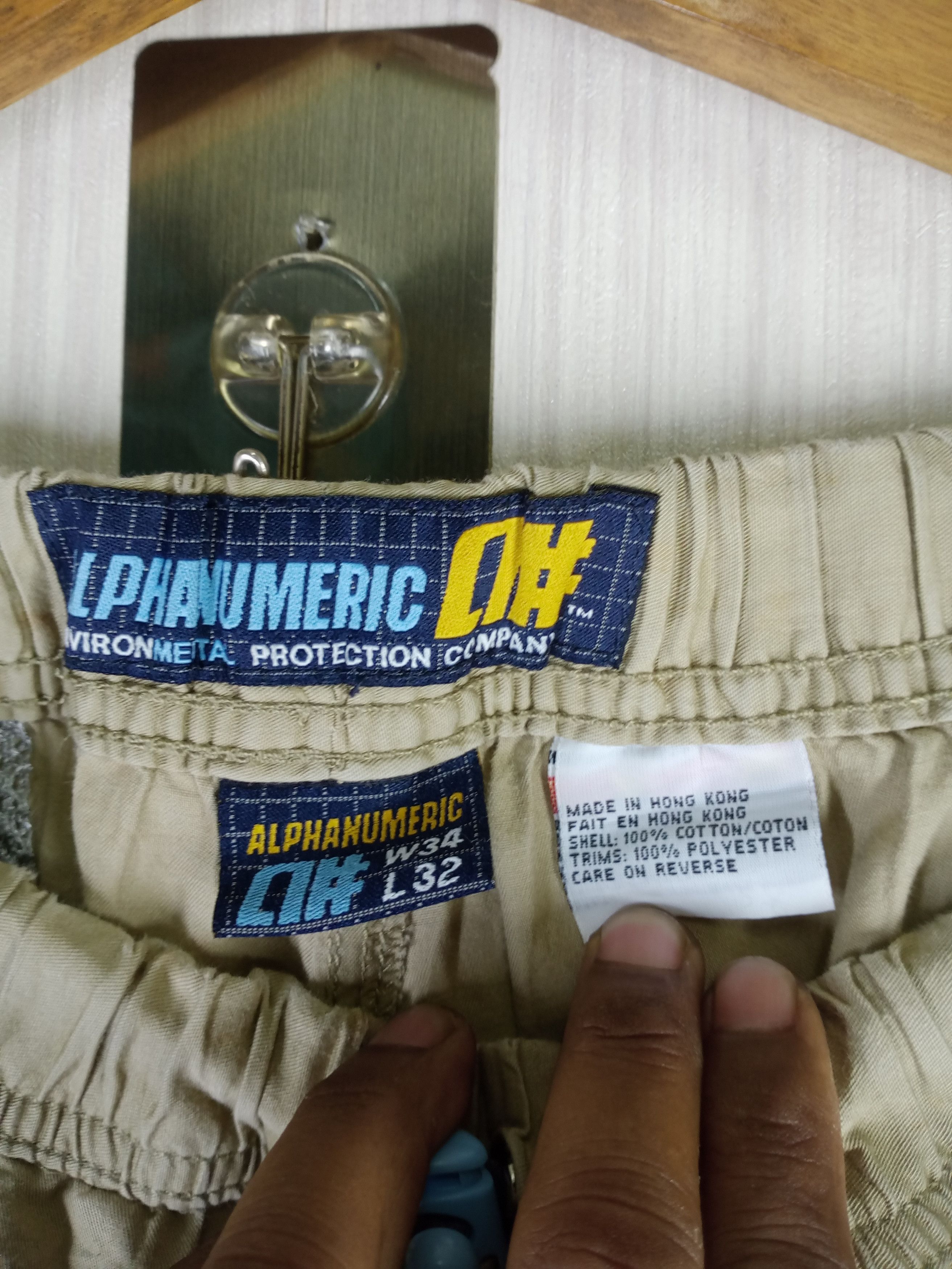 Alphanumeric Vintage Alphanumeric Clothing 2in1 Cargo Pants Size US 39 - 9 Thumbnail