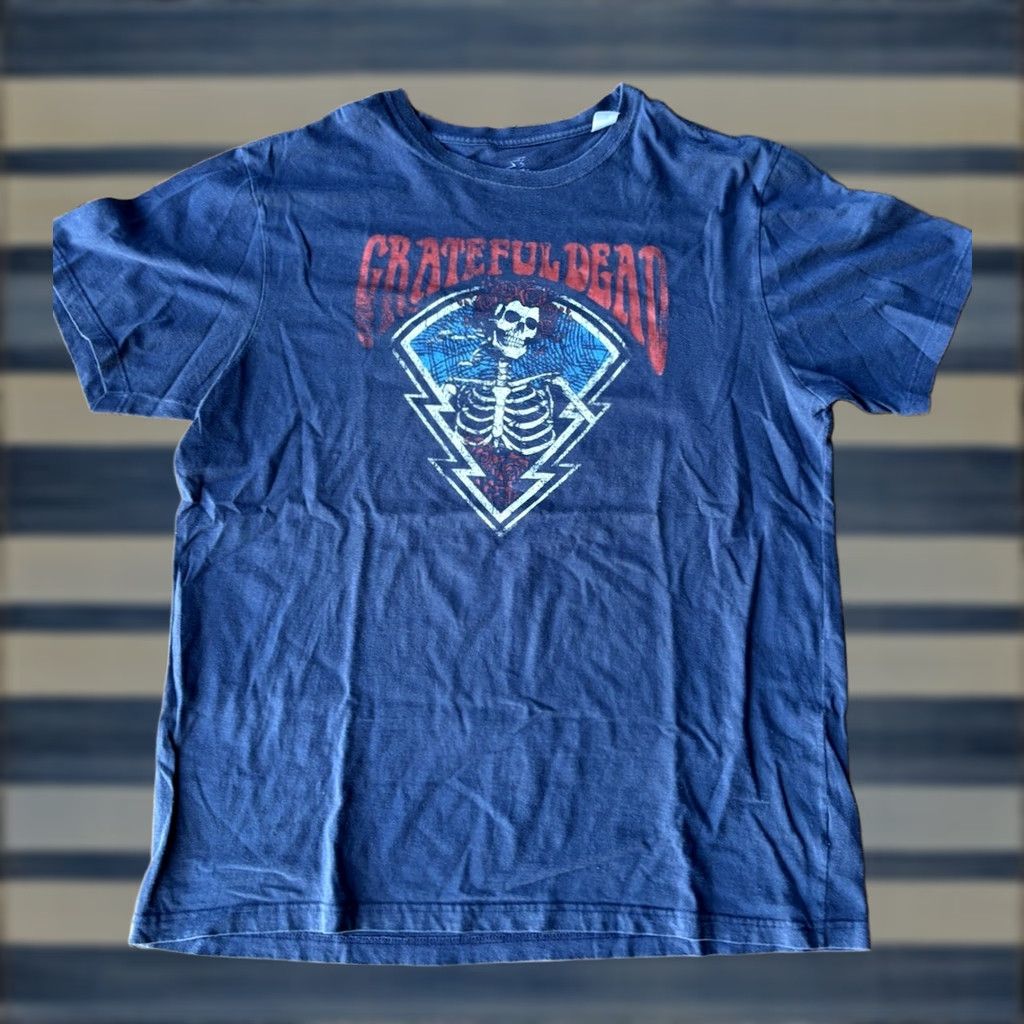 Vintage Grateful Dead BerthaTour Concert Band T-Shirt 2XL Blue Short Sleeve Crew Neck Mens Graphic Print 2021 Size US XXL / EU 58 / 5 - 1 Thumbnail