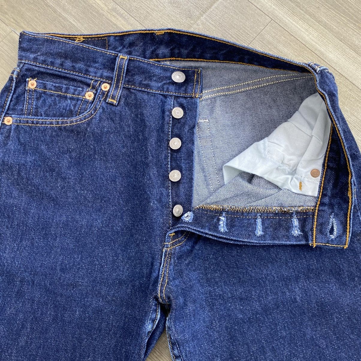 Levi's Vintage Clothing 🇺🇸1990s Vintage Levis 501 USA 30x32 Indigo Blue Jeans Women Size US 29 - 3 Thumbnail