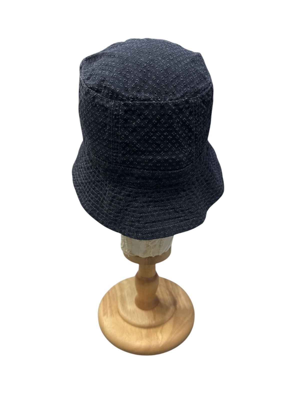 Nike × Vintage VINTAGE Y2K NIKE HOLES DESTROYED PATTERN BUCKET HAT SIZE 56 Size ONE SIZE - 4 Thumbnail