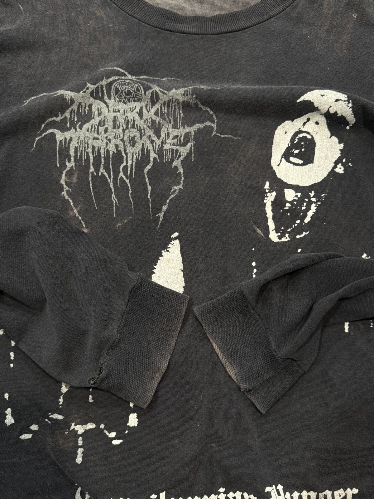 Vintage Vintage DarkThrone Transilvanian Hunger Longsleeve Tshirt Size US L / EU 52-54 / 3 - 3 Thumbnail