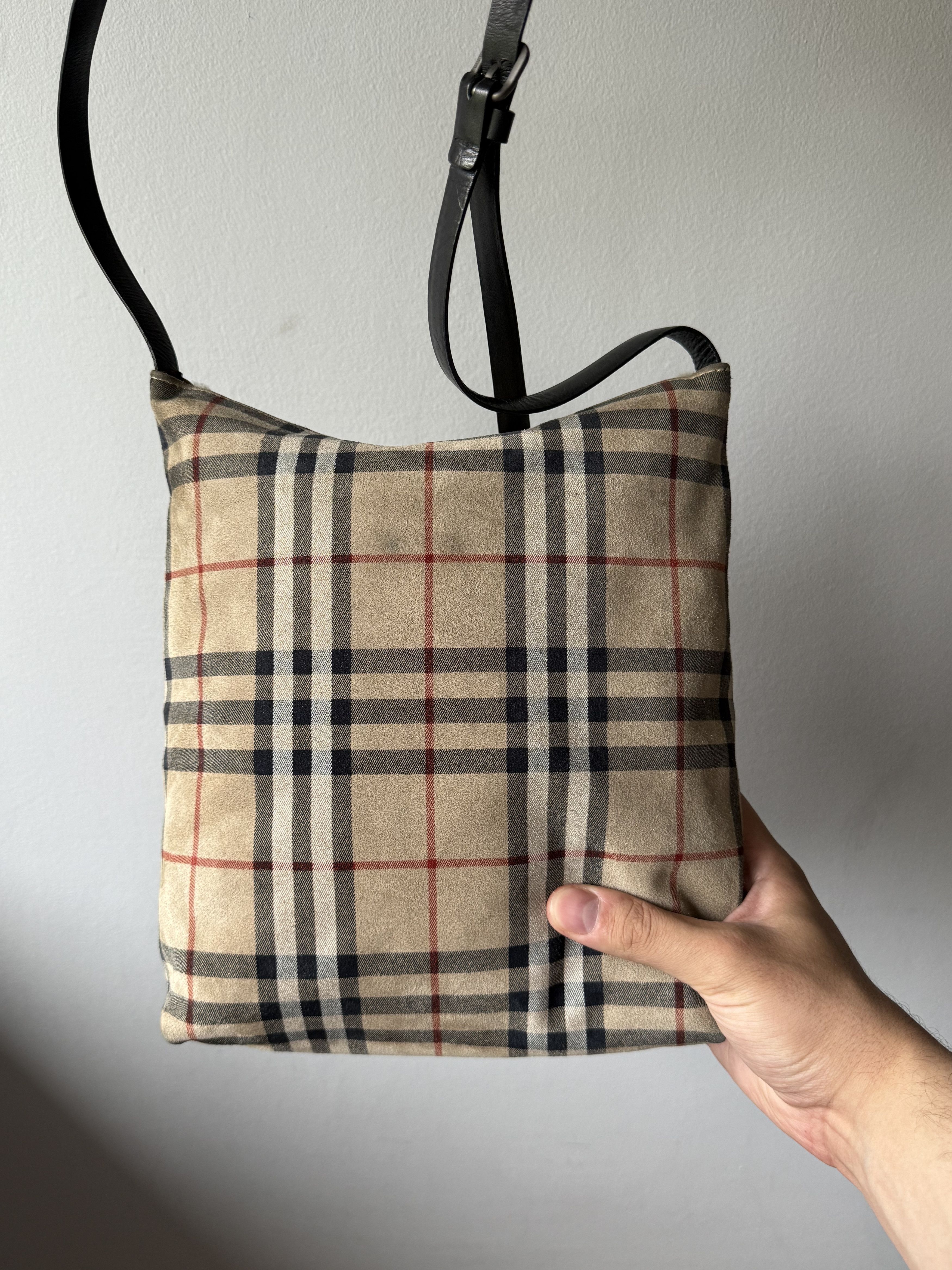 Burberry Burberry Nova Check Suede Shearling Shoulder Open Flap Bag Size ONE SIZE - 11 Thumbnail