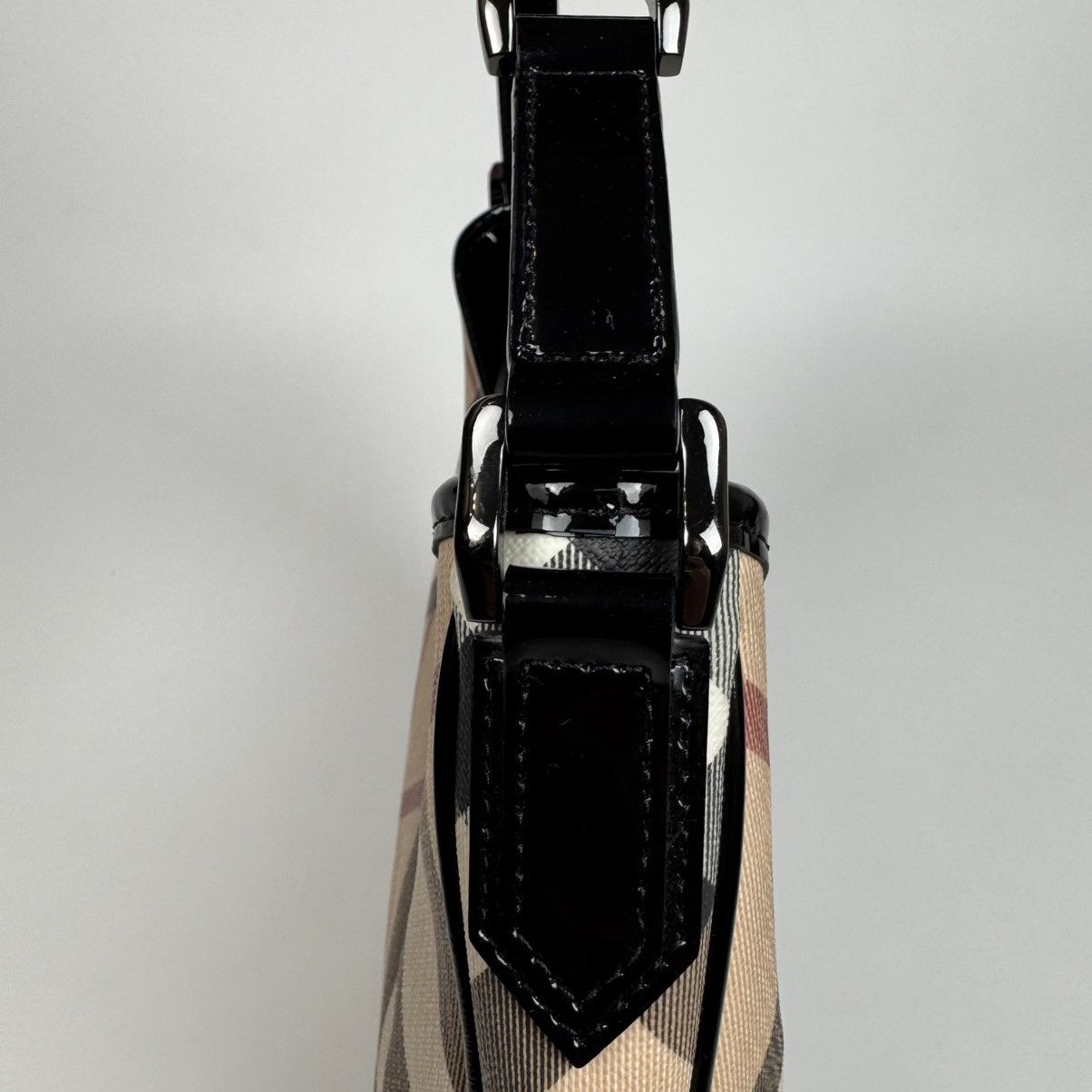 Burberry BURBERRY NOVA CHECK COATED CANVAS BARTON HOBO BAG BEIGE Size ONE SIZE - 22 Thumbnail