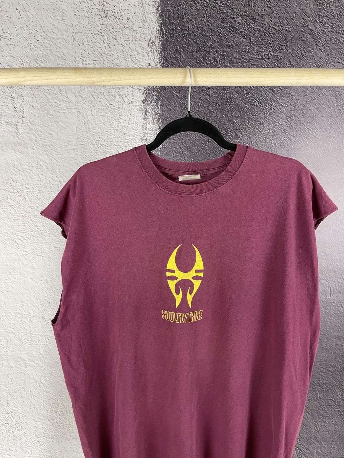 Band Tees FOTL vintage y2k red soulfly tribe nu metal promo tee shirt Size US XL / EU 56 / 4 - 3 Thumbnail