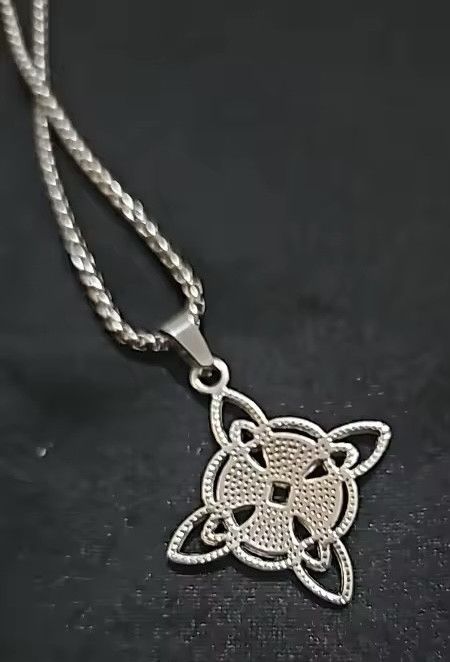 Other Celtic Knot Pendant Necklace Size ONE SIZE - 6 Thumbnail
