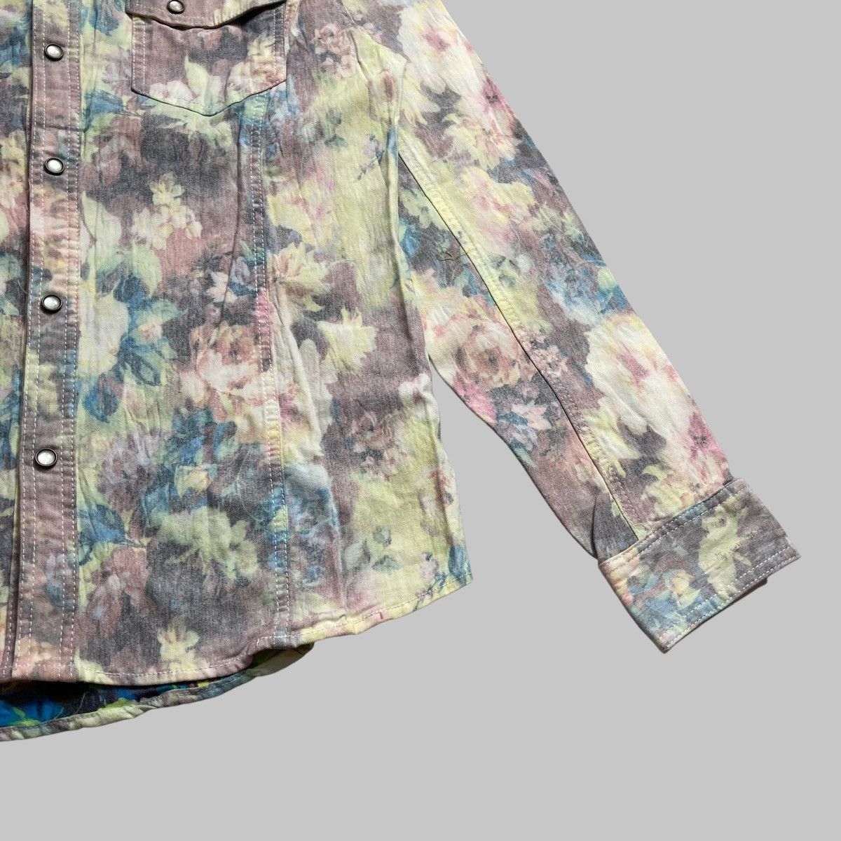 GOSTAR DE FUGA × In The Attic × Japanese Brand IN THE ATTIC - Floral Stone Buttons Up Shirt Flowers Size US M / EU 48-50 / 2 - 4 Thumbnail