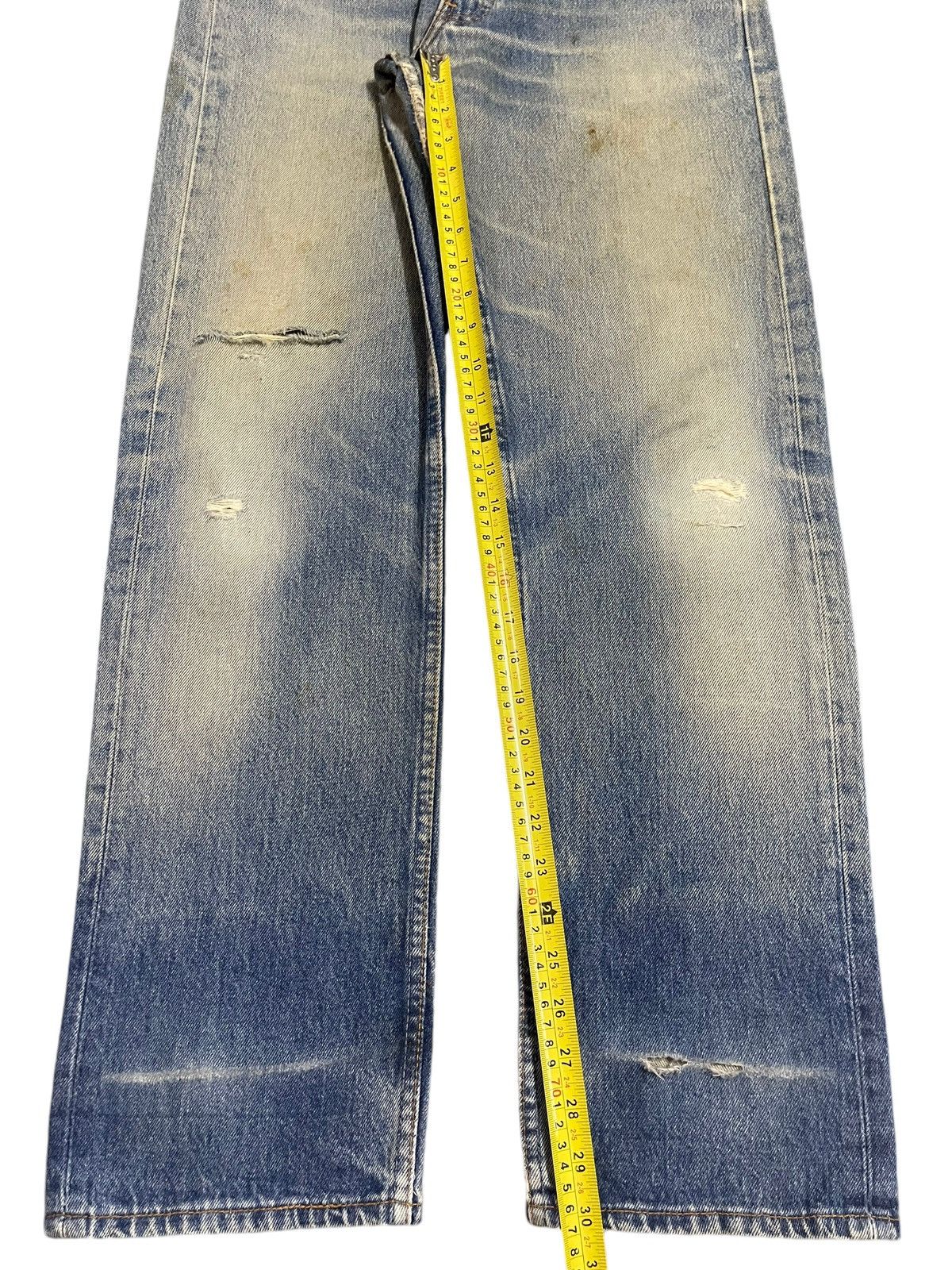 Levi's Vintage 90s Levis 501 Blue Faded Wash Distressed Style Jeans Size US 32 / EU 48 - 14 Thumbnail