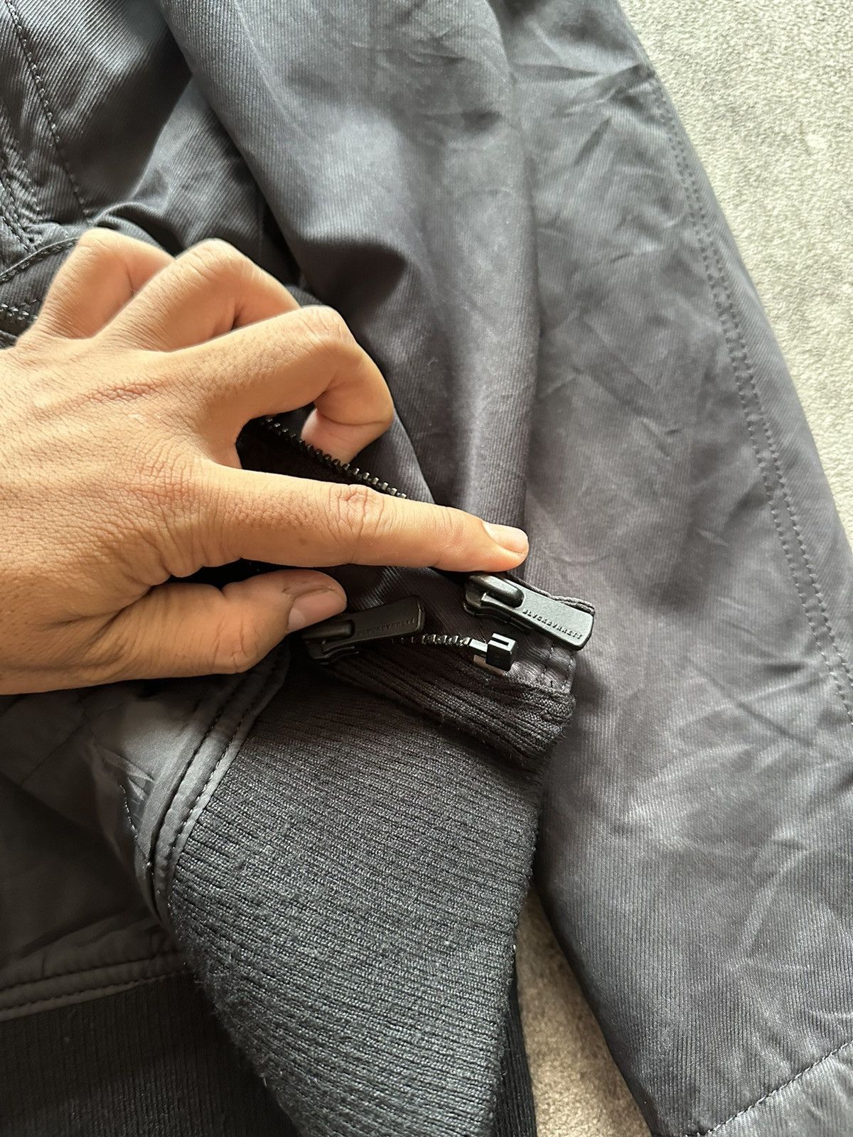 Neil Barrett Black Barret Neill Barret Coated Hooded Multipocket Jacket Size US S / EU 44-46 / 1 - 7 Thumbnail