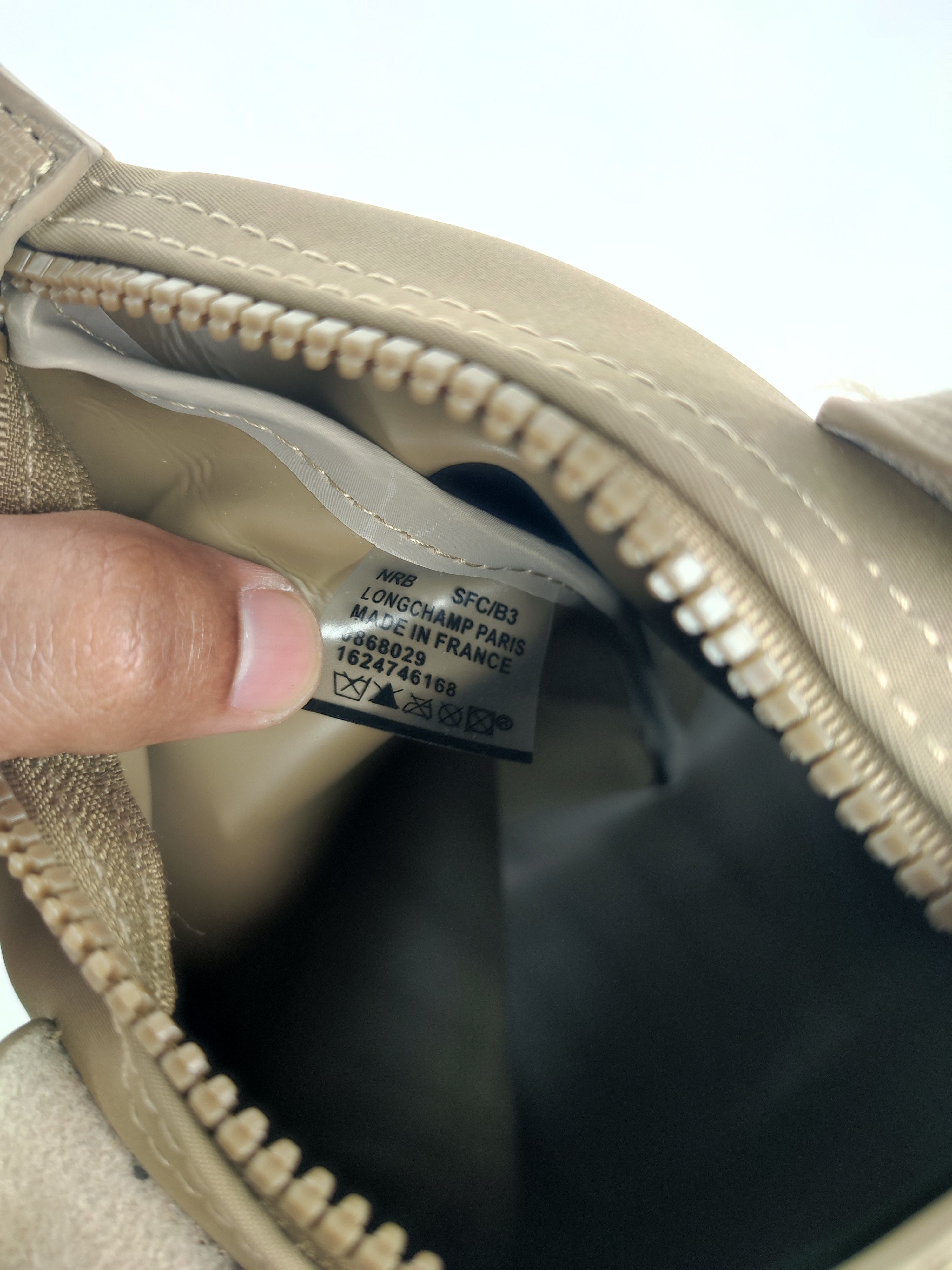 Longchamp AUTH LONGCHAMP LA PLIAGE 'M' DEPOSE Size ONE SIZE - 2 Thumbnail