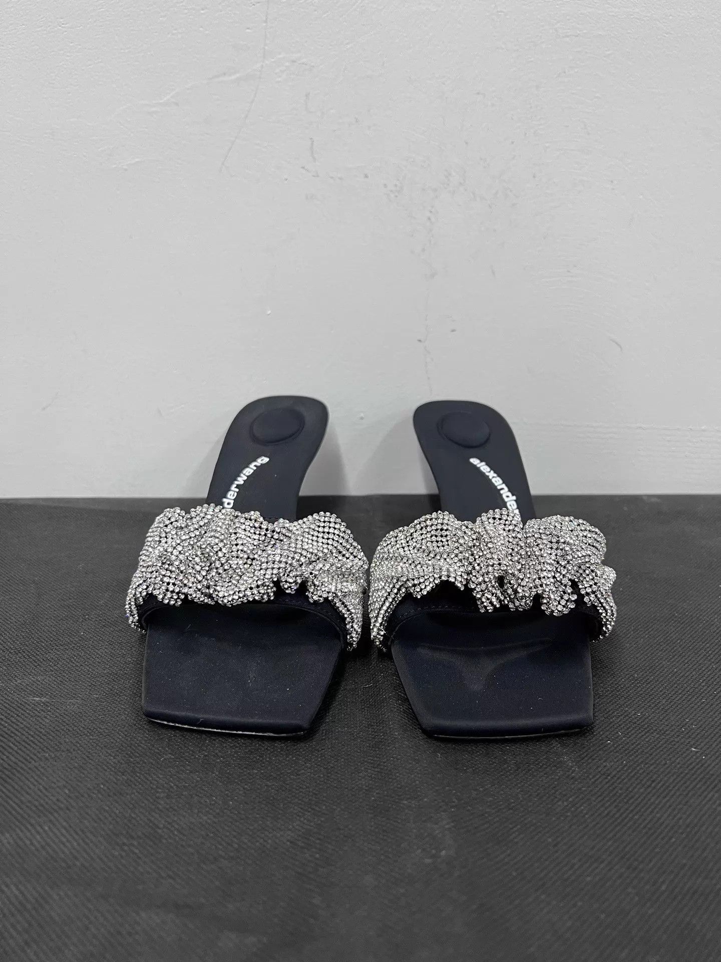 Alexander Wang Alexander Wang Black Crystal Heel Slide Sandals 38 Size US 7.5 / IT 37.5 - 2 Thumbnail