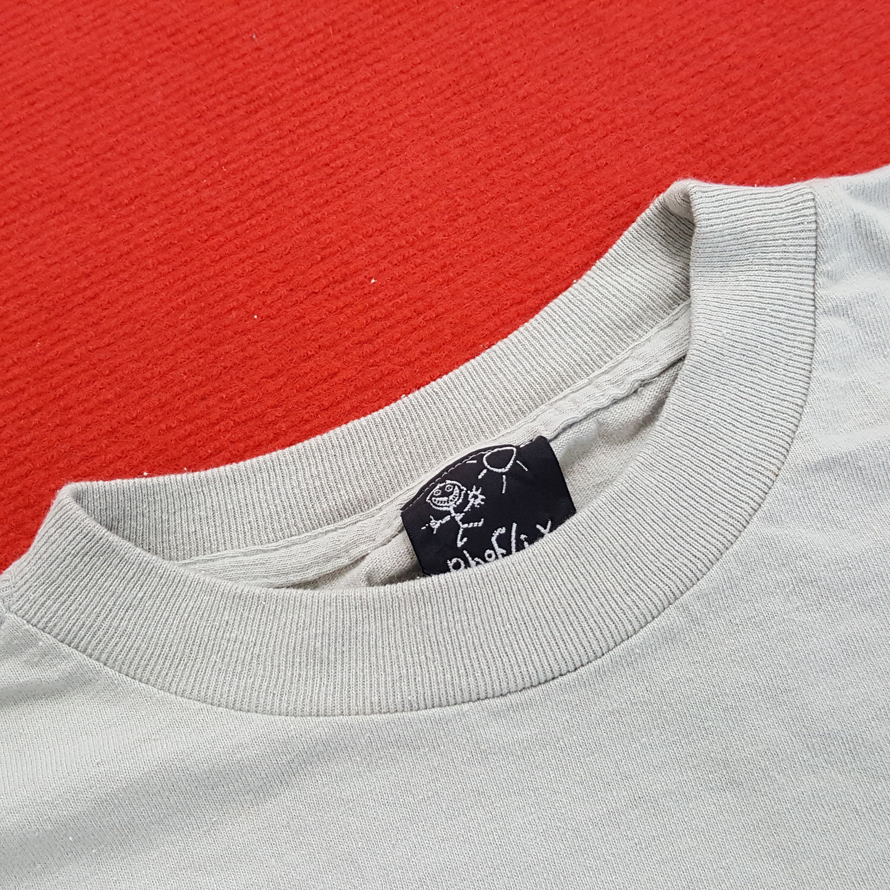 Vintage Skateboard PhoElix Art Drawing Style Vintage Tshirt Size US L / EU 52-54 / 3 - 5 Thumbnail