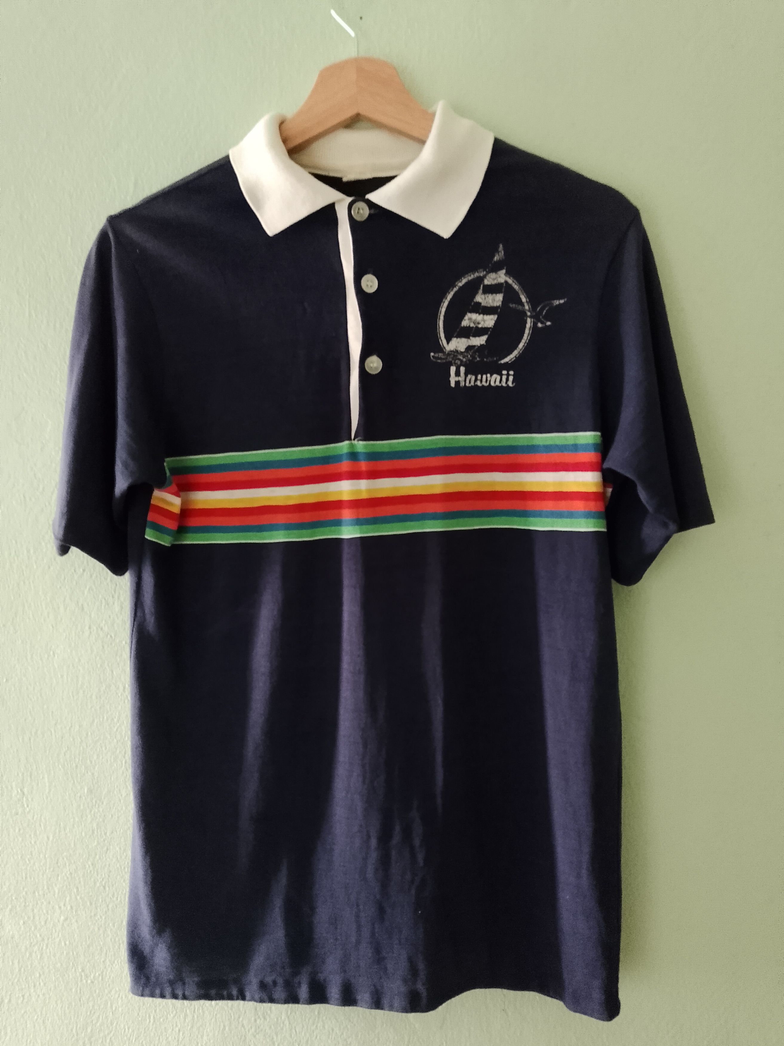 Vintage Vintage Hawaii Rainbow polo tee Size US M / EU 48-50 / 2 - 1 Thumbnail