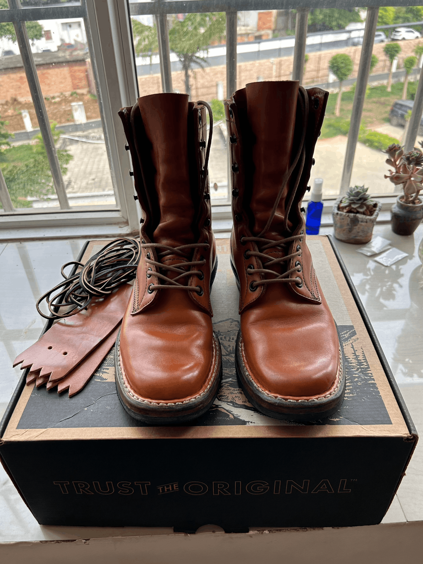 White's Boots White's Limited Edition Leather Boots Size US 6.5 / EU 39-40 - 1 Thumbnail