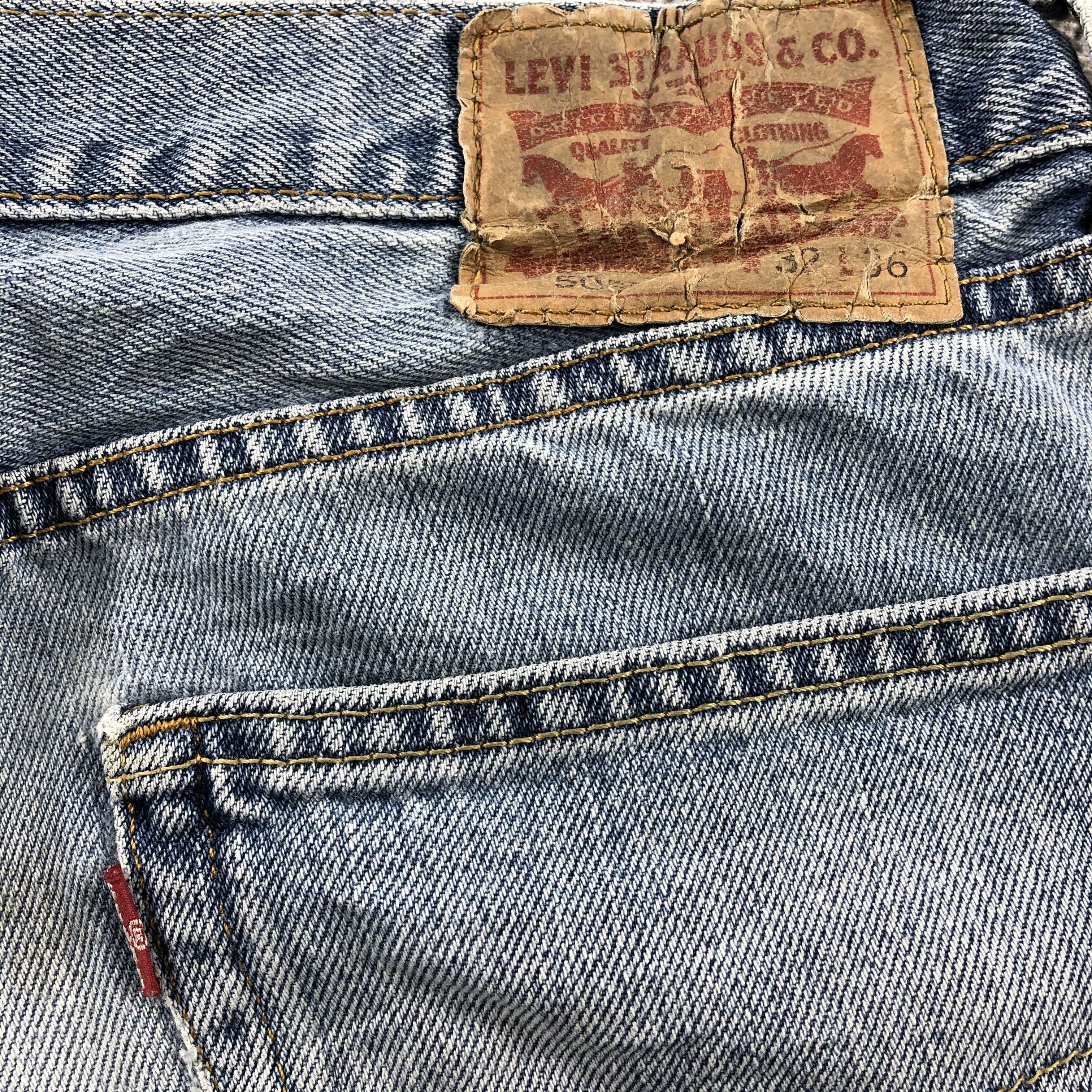 Levi's Vintage Levis 505 Jeans Medium Wash Denim KJ563 Size US 33 - 5 Thumbnail