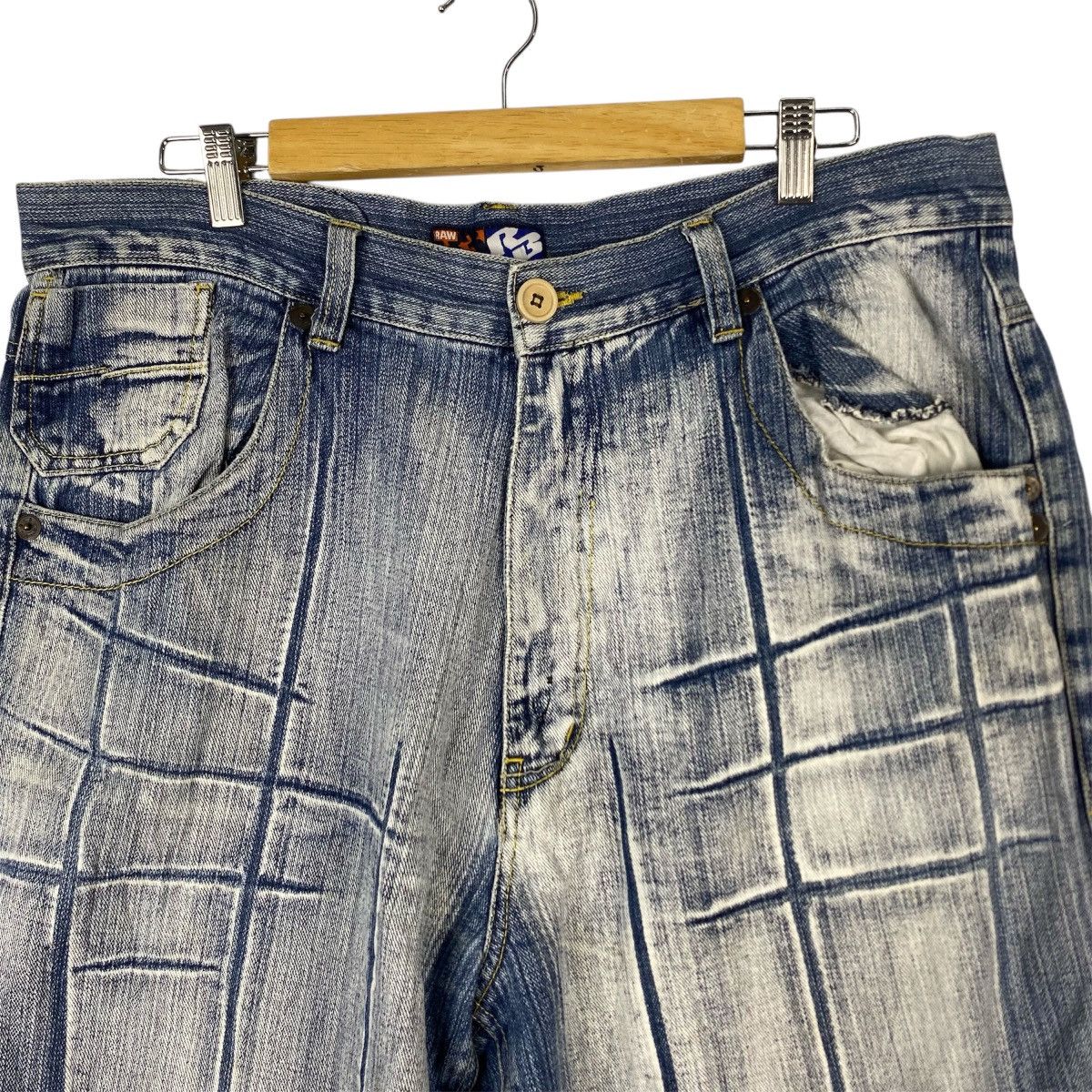 Designer × Vintage Vintage Raw Blue Denim Regular Size Shorts for Men Size US 32 / EU 48 - 4 Thumbnail