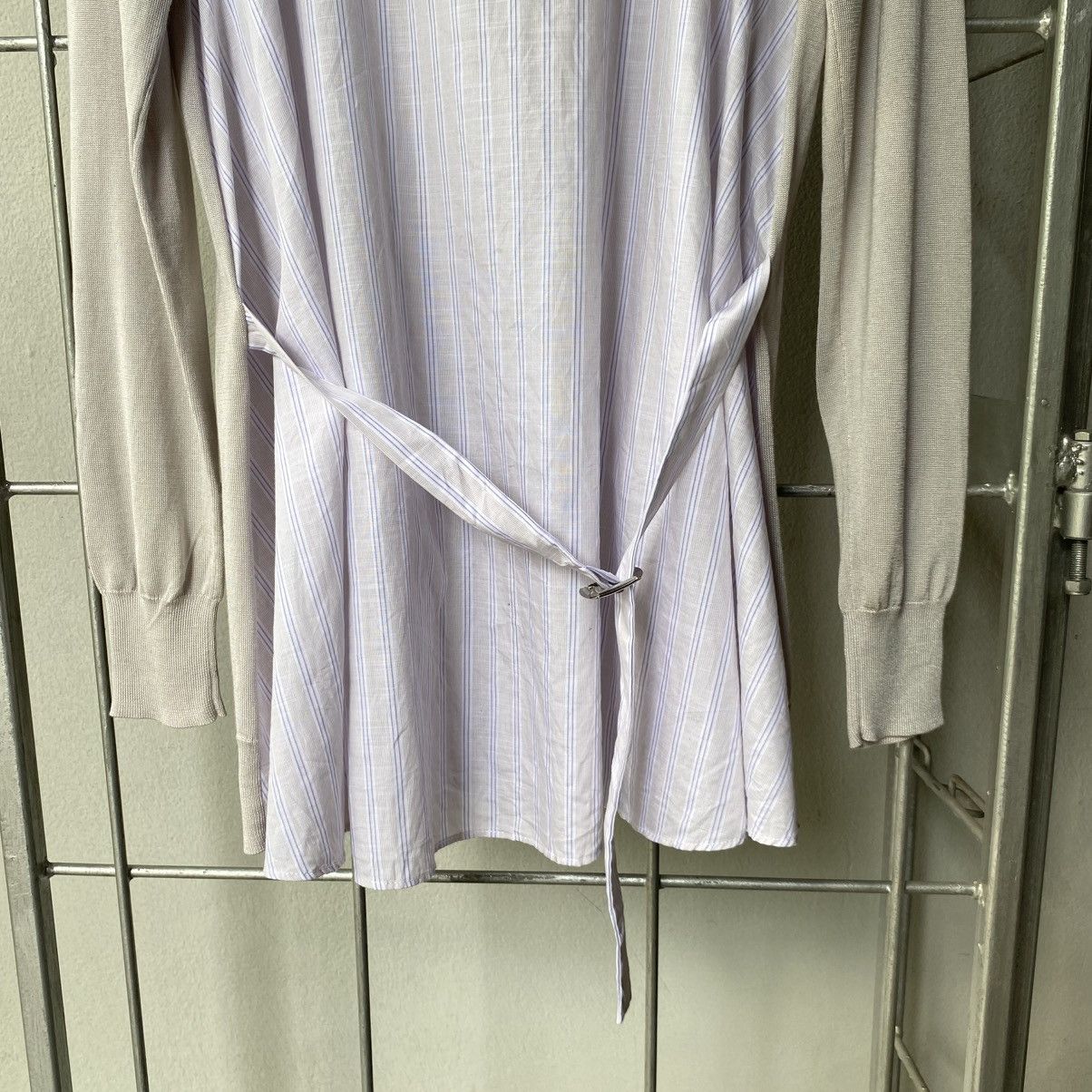 Japanese Brand 😊Beige V-Neck Button-Up Cardigan with Pockets Size M / US 6-8 / IT 42-44 - 3 Thumbnail
