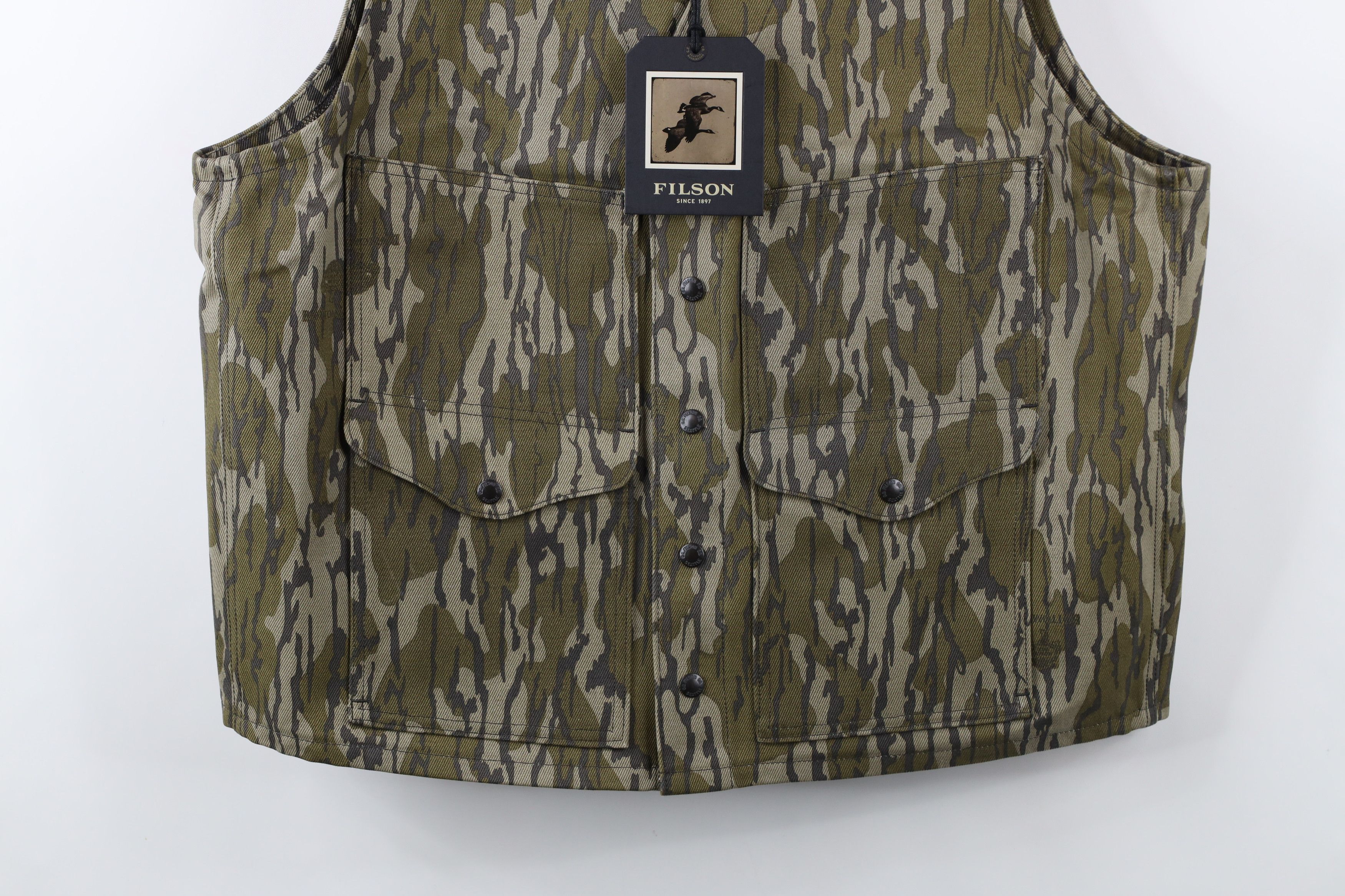 Filson New CC Filson Mossy Oak Bottom Land Camouflage Cruiser Vest Size US XL / EU 56 / 4 - 3 Thumbnail