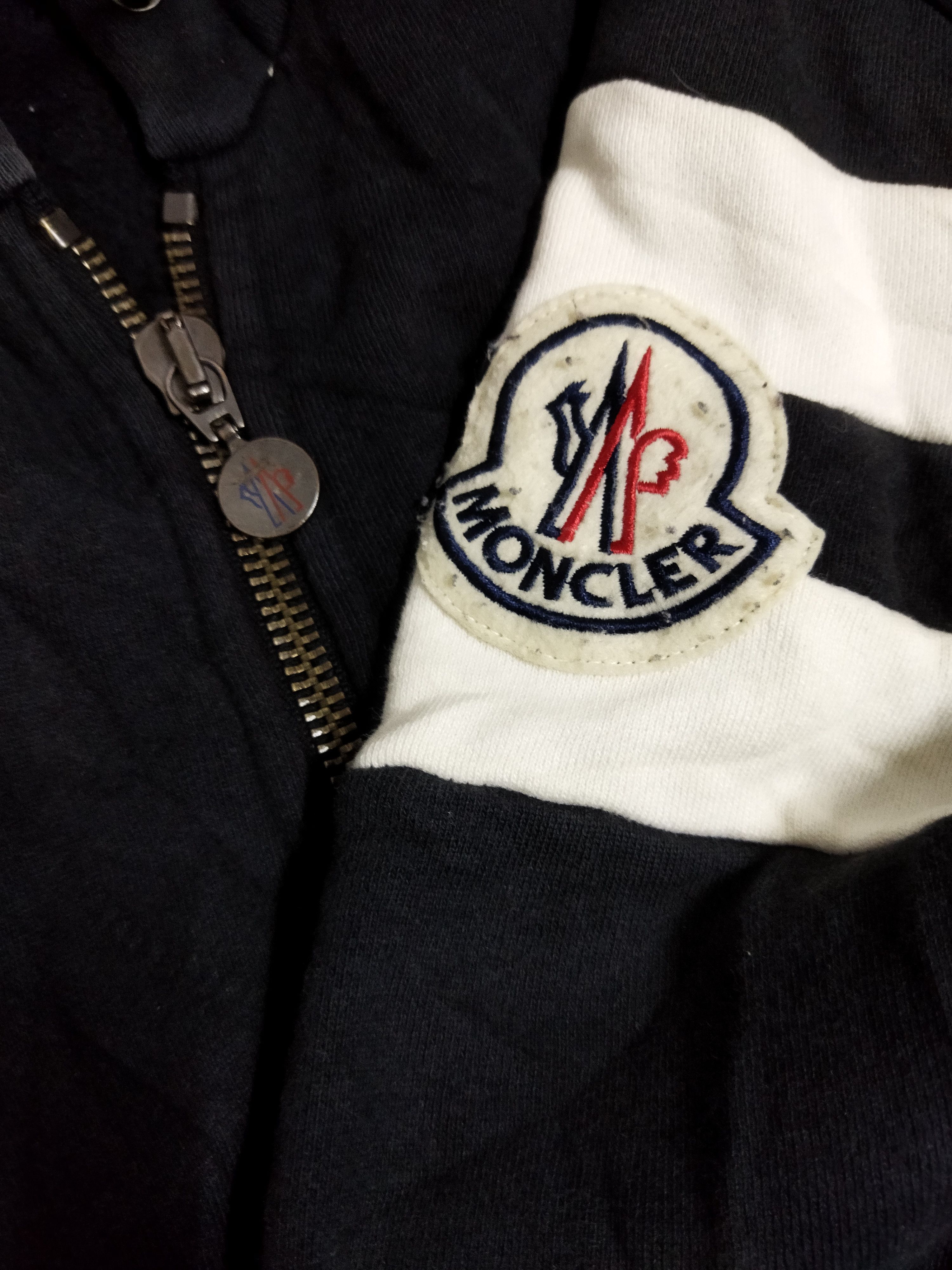 Moncler Moncler Hoodie Size US L / EU 52-54 / 3 - 3 Thumbnail