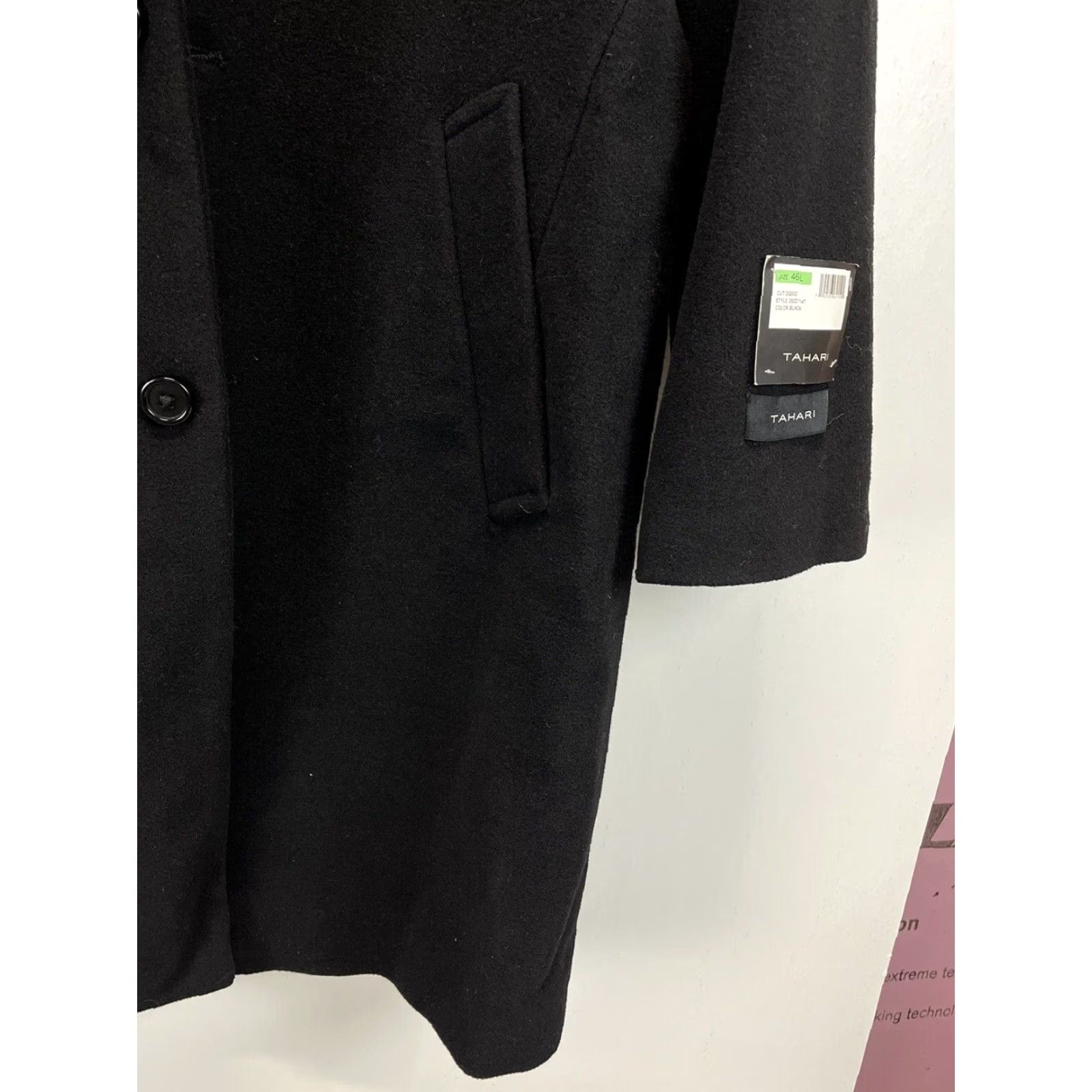 Vintage Tahari Coat Wool Blend Long Overcoat 46L Black 3 Button Men Regular Size 46L Wool Blend Black 3 Button Coat Mens Size US S / EU 44-46 / 1 - 4 Thumbnail