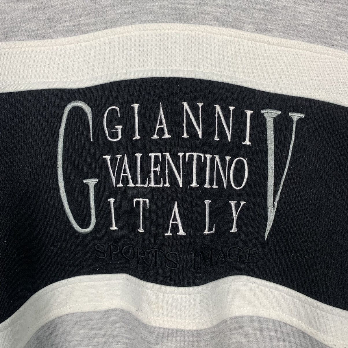 Japanese Brand Gianni Valentino Italy Big Logo Sweatshirt Size US M / EU 48-50 / 2 - 10 Thumbnail