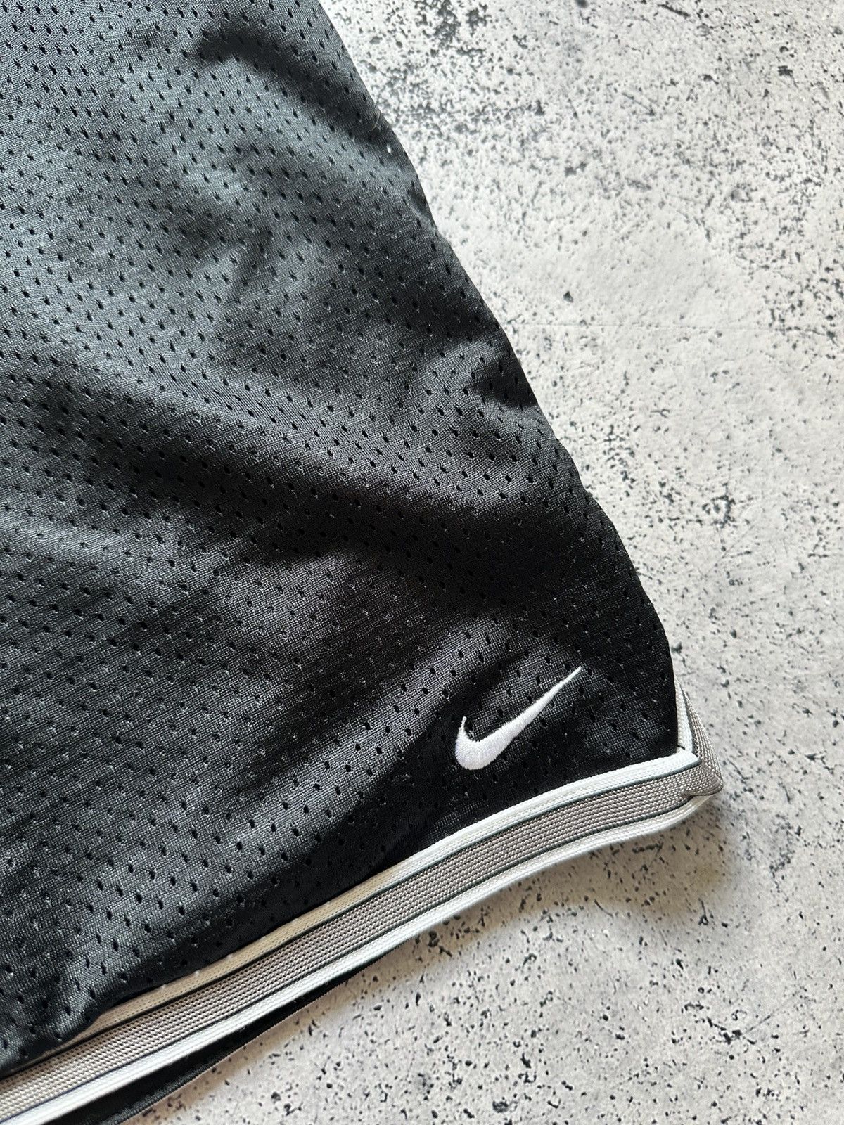 Nike Vintage Nike Drill Shorts Mini Swoosh Sport Swimwear Y2K USA Size US 36 / EU 52 - 3 Thumbnail