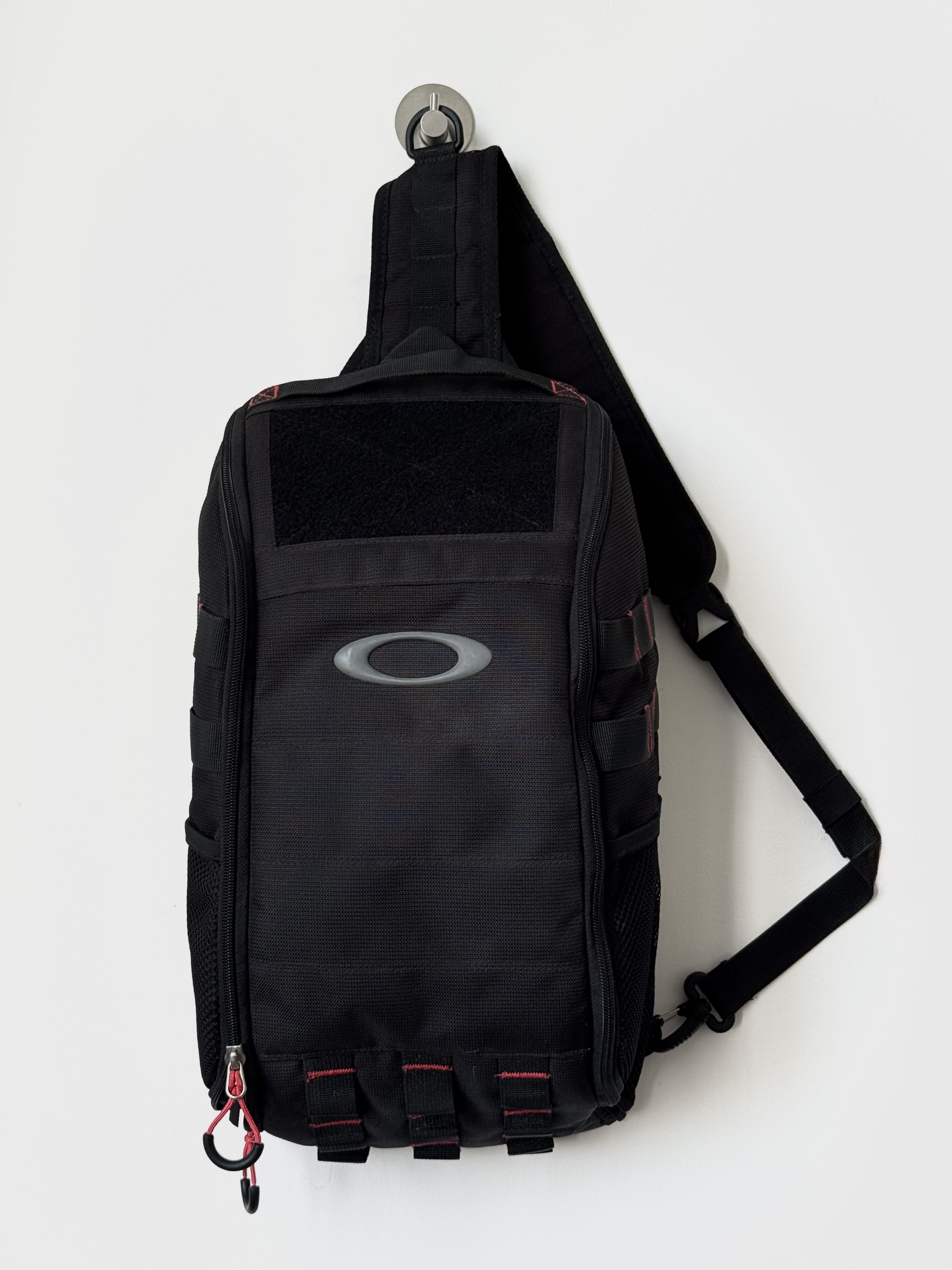 Oakley Oakley Standard Issue Elite Special Forces Sling Bag Size ONE SIZE - 1 Thumbnail