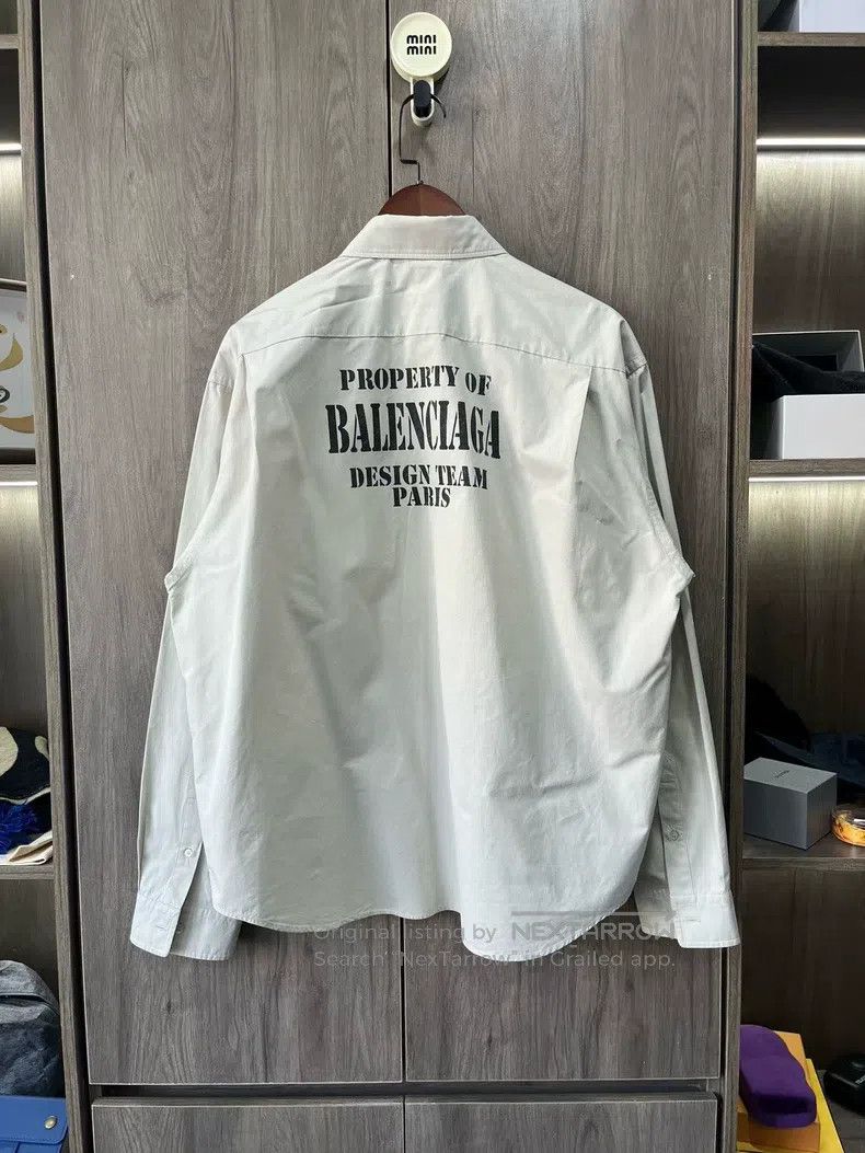 Balenciaga Balenciaga size 37 Beige Large Logo Shirt Size US XS / EU 42 / 0 - 6 Thumbnail