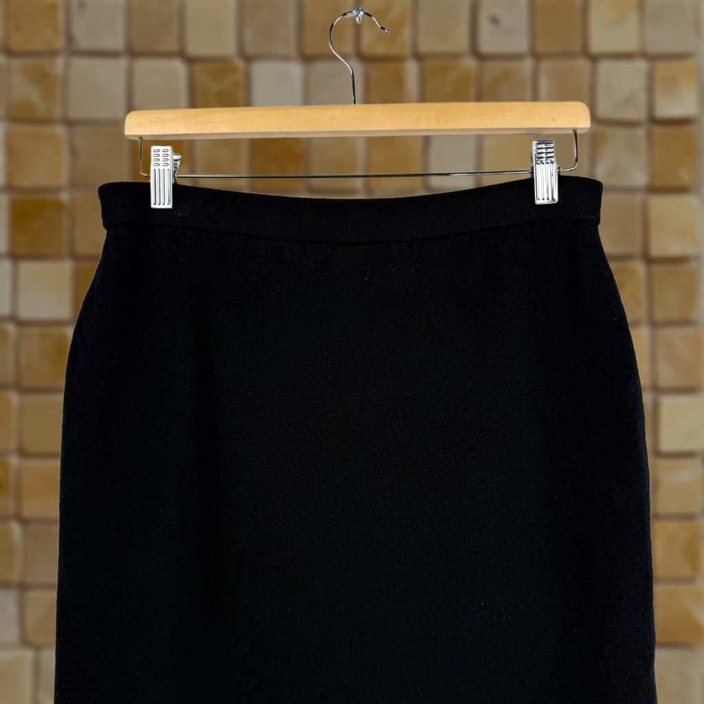 St. John St. John Skirt Maxi Slit Black Wool Knit Long 10 Women Casual 90s City Preppy Size 32" / US 10 / IT 46 - 1 Thumbnail