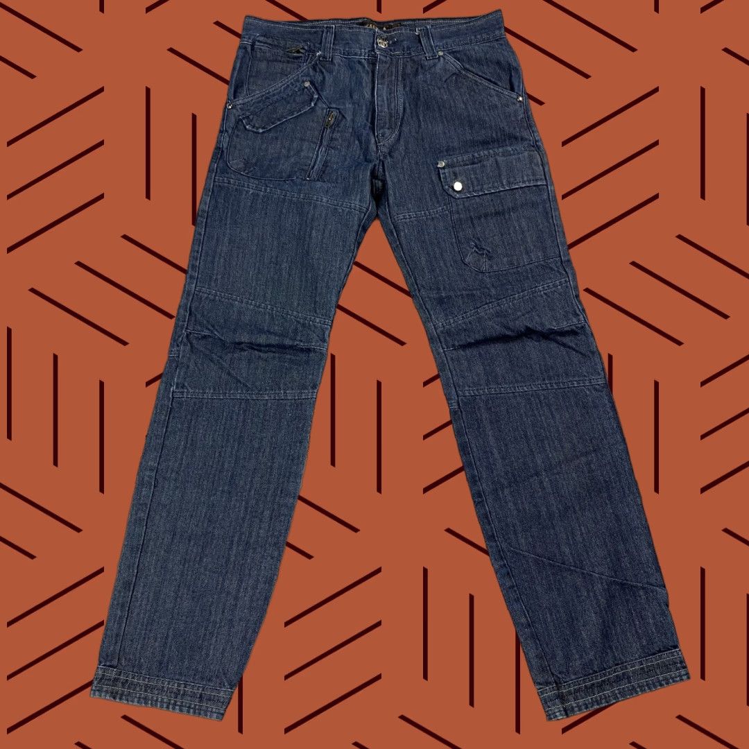 Levi's VINTAGE Levi's Jeans 5-Pocket Cargo Denim Pants Men 32 Blue 90s Streetwear Grunge No N/A Size US 32 / EU 48 - 1 Thumbnail