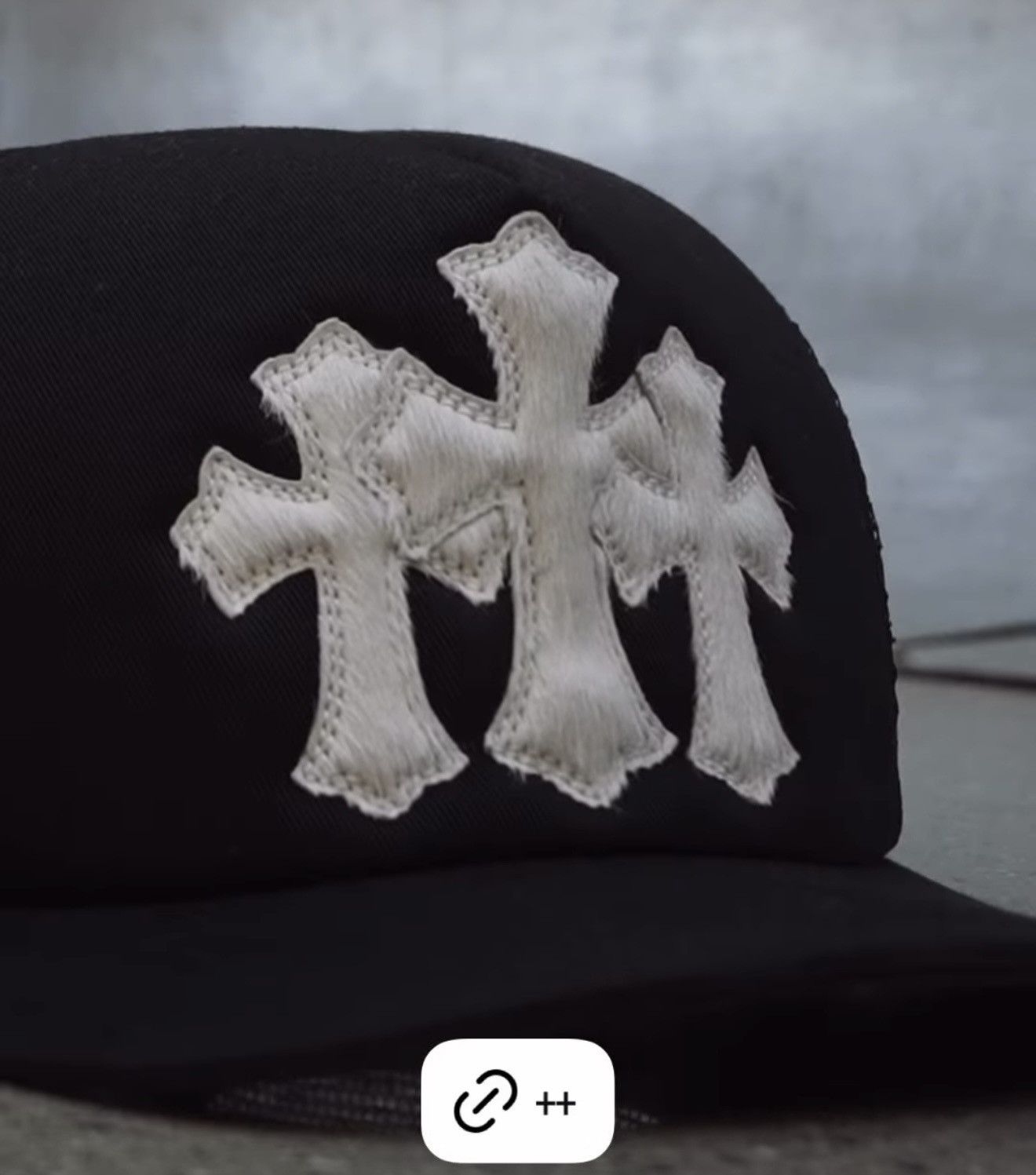 Chrome Hearts Chrome hearts black white cemetery cross patch trucker hat Size ONE SIZE - 6 Thumbnail