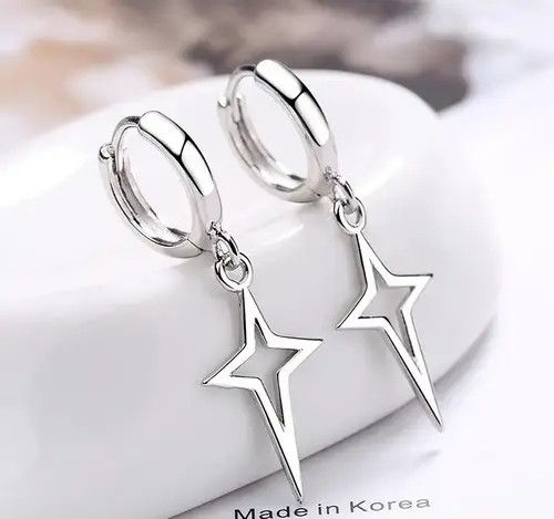 Jewelry Kuramochi x Rina 4 Point Star Earring Size ONE SIZE - 6 Thumbnail