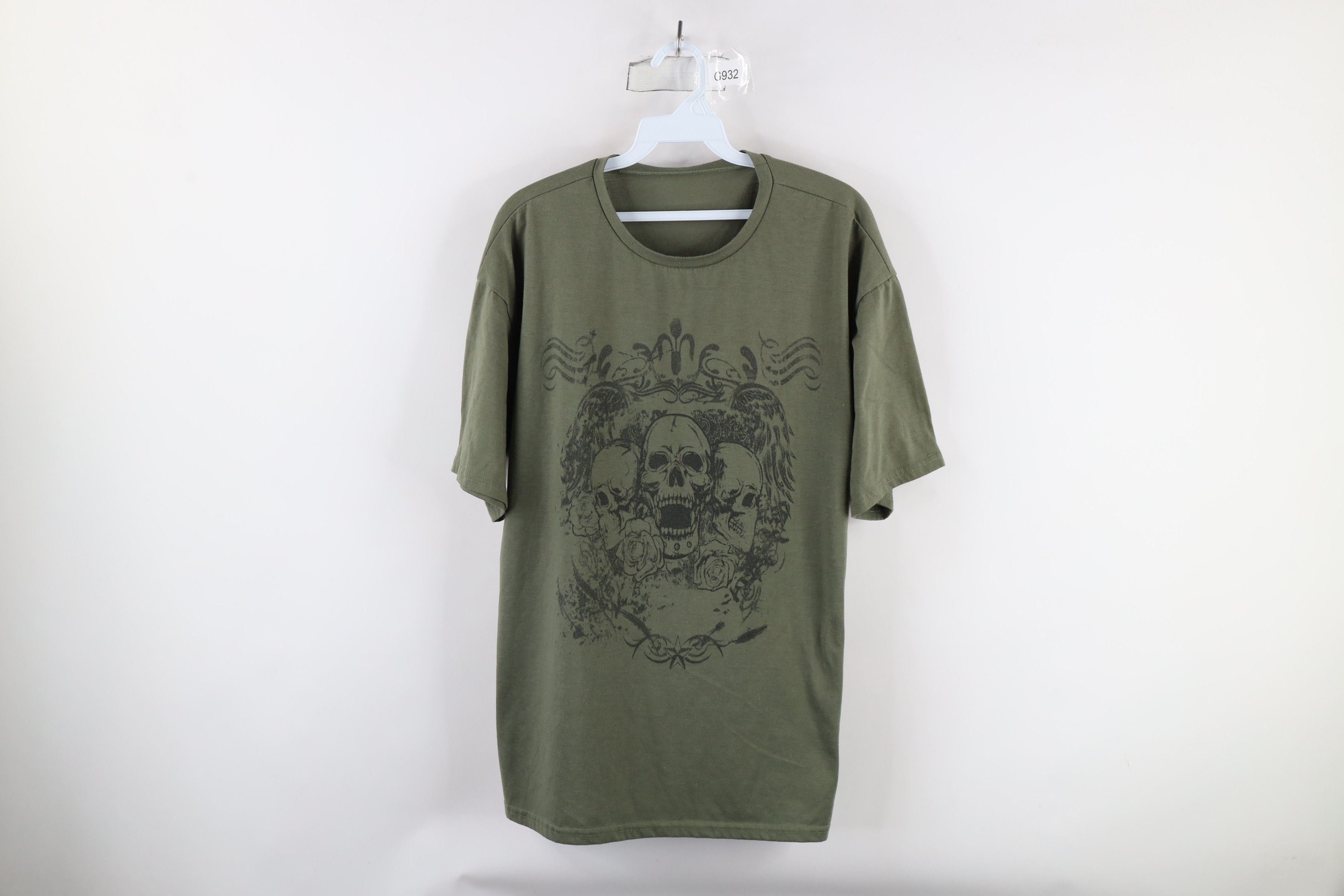 Vintage Vintage Y2K Streetwear Flower Skull MMA Fighting T-Shirt Size US XL / EU 56 / 4 - 1 Thumbnail