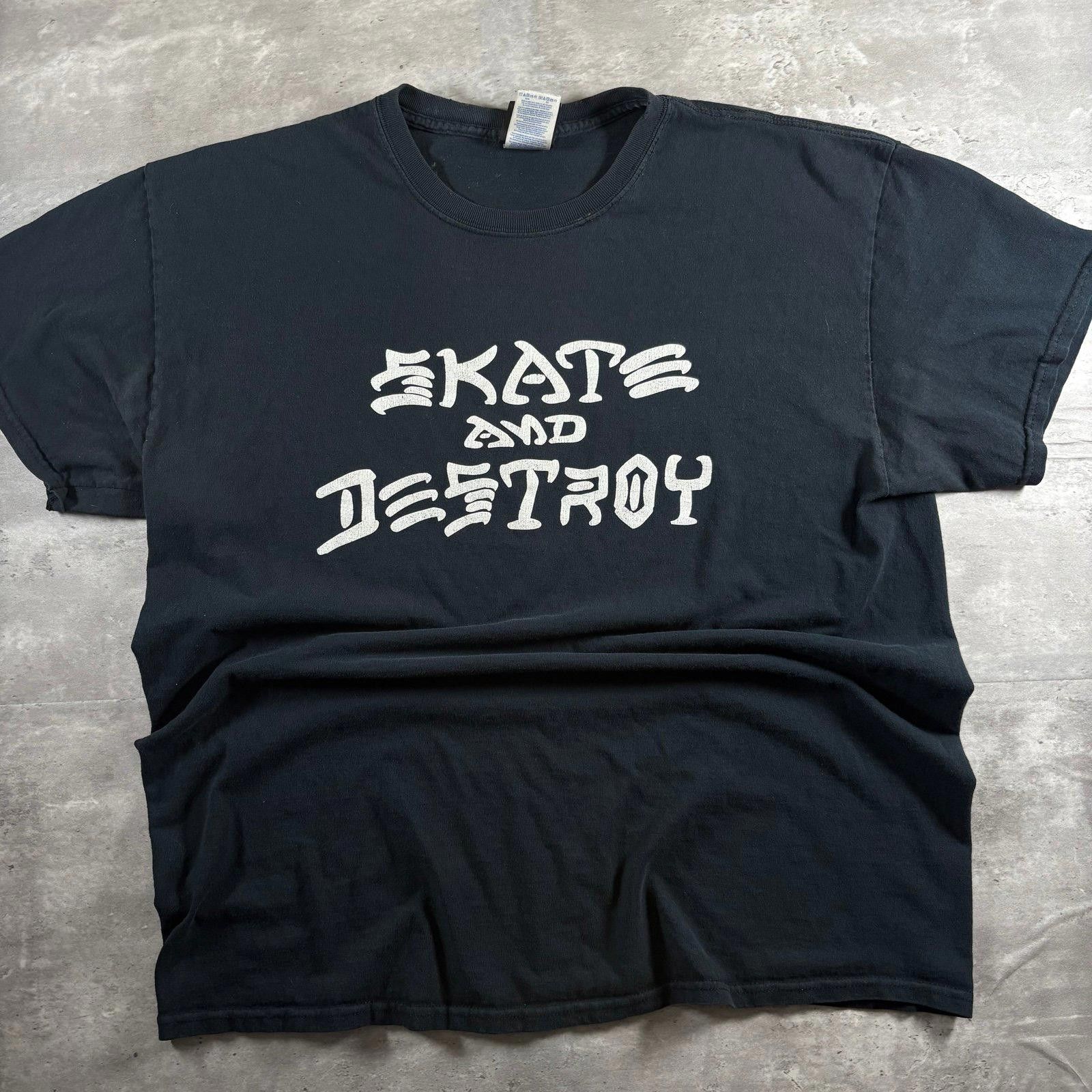 Thrasher Vintage skater t shirt Size US XL / EU 56 / 4 - 1 Thumbnail
