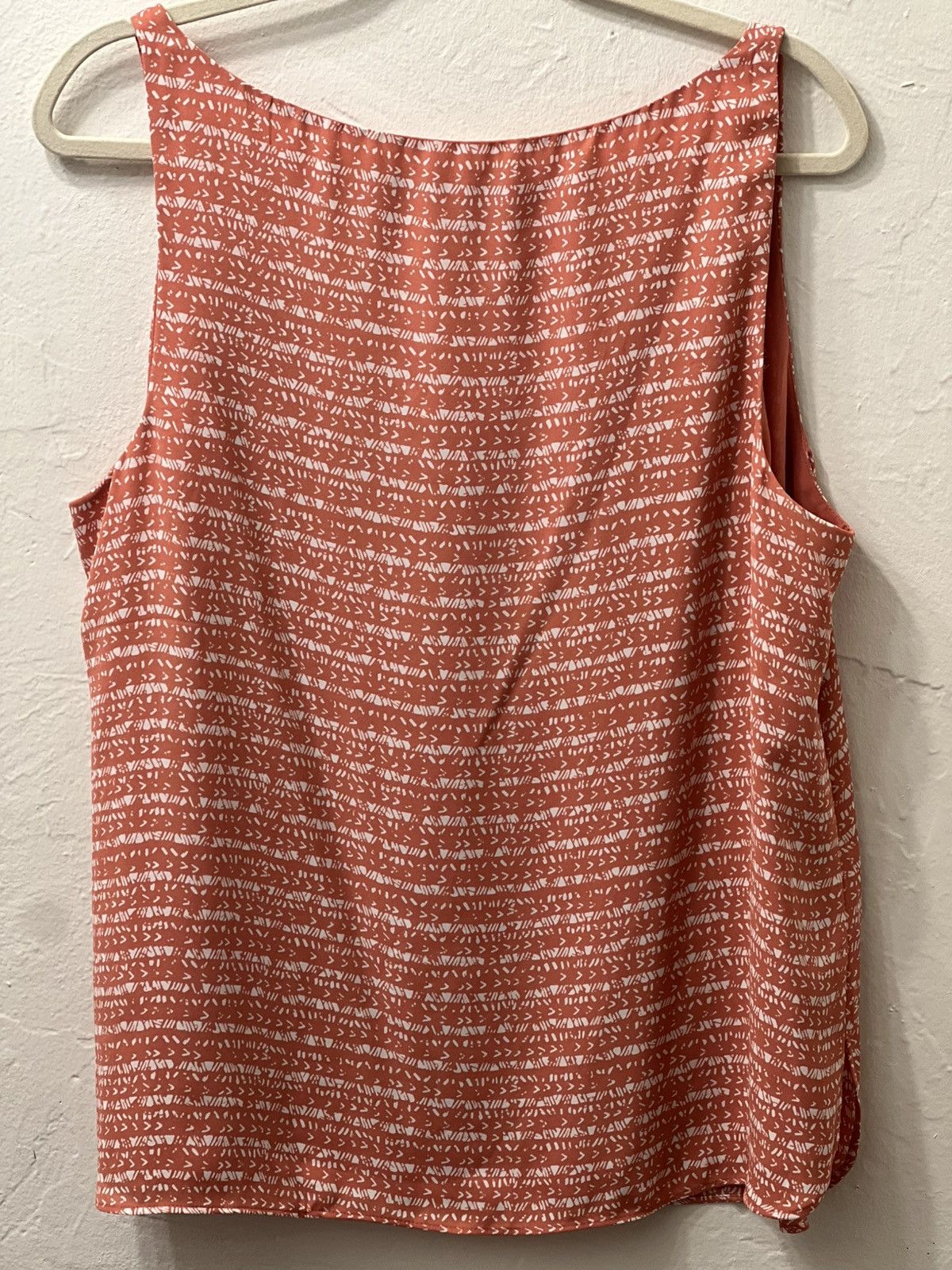Ann Taylor × Loft Ann Taylor LOFT® Women’s Tribal Patterned Sleeveless Top Size L / US 10 / IT 46 - 5 Thumbnail