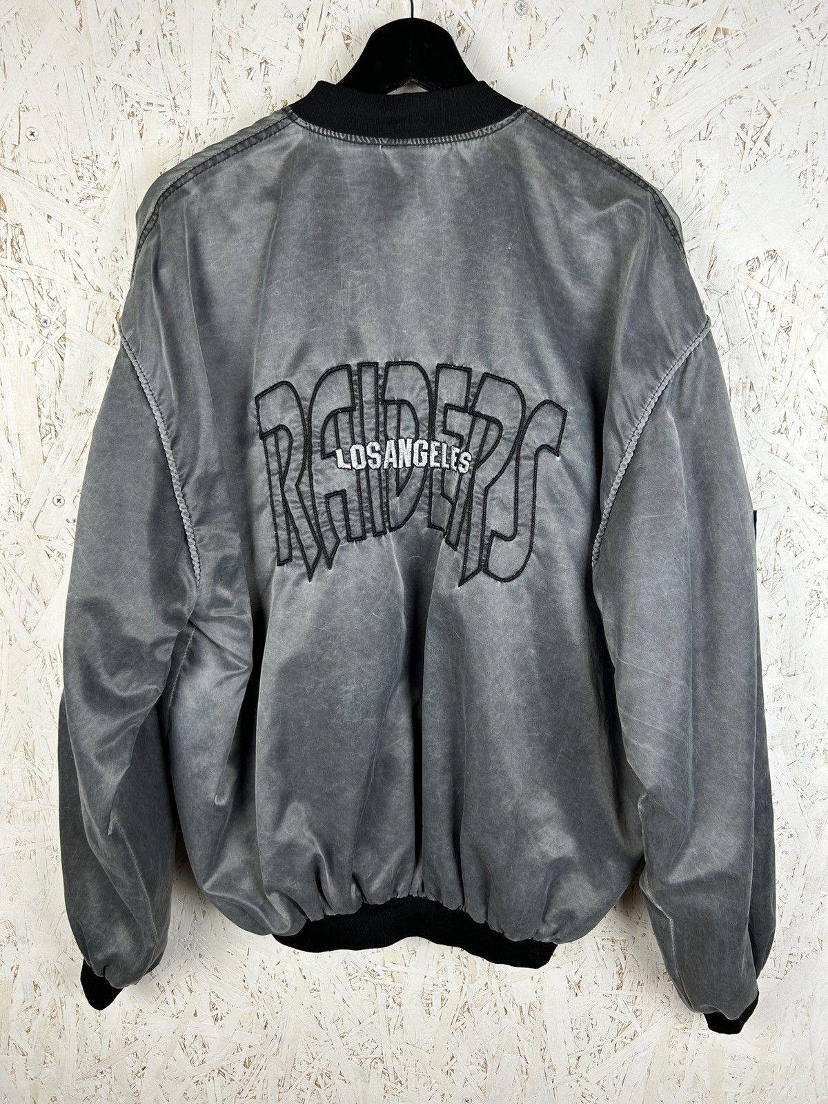 NFL 80s Vintage Los Angeles Raiders NFL Bomber Jacket Grey XL Size US XL / EU 56 / 4 - 6 Thumbnail