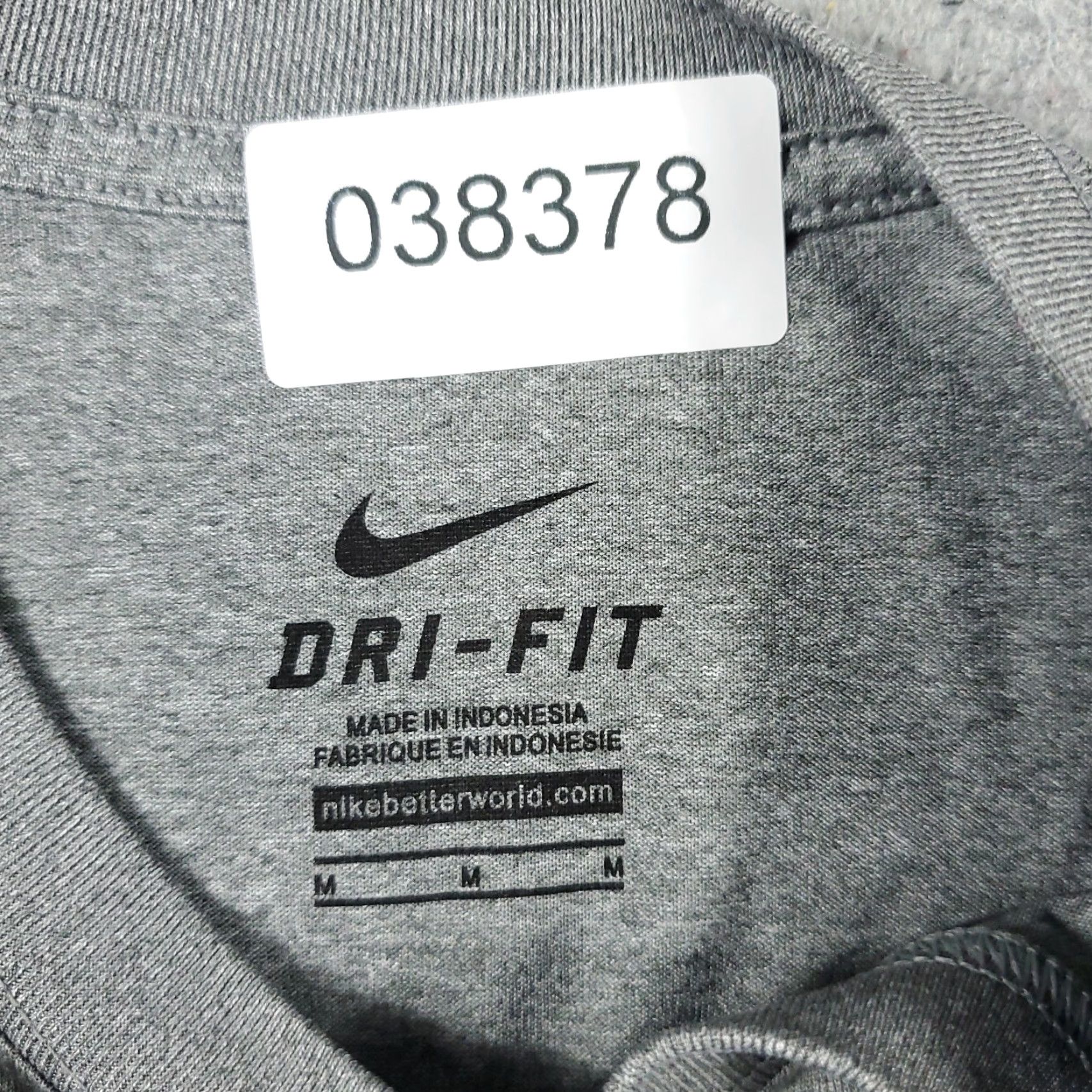 Nike Nike T Shirt Mens Size Medium Gray Swoosh Casual Short Sleeve Adult Size US M / EU 48-50 / 2 - 7 Thumbnail